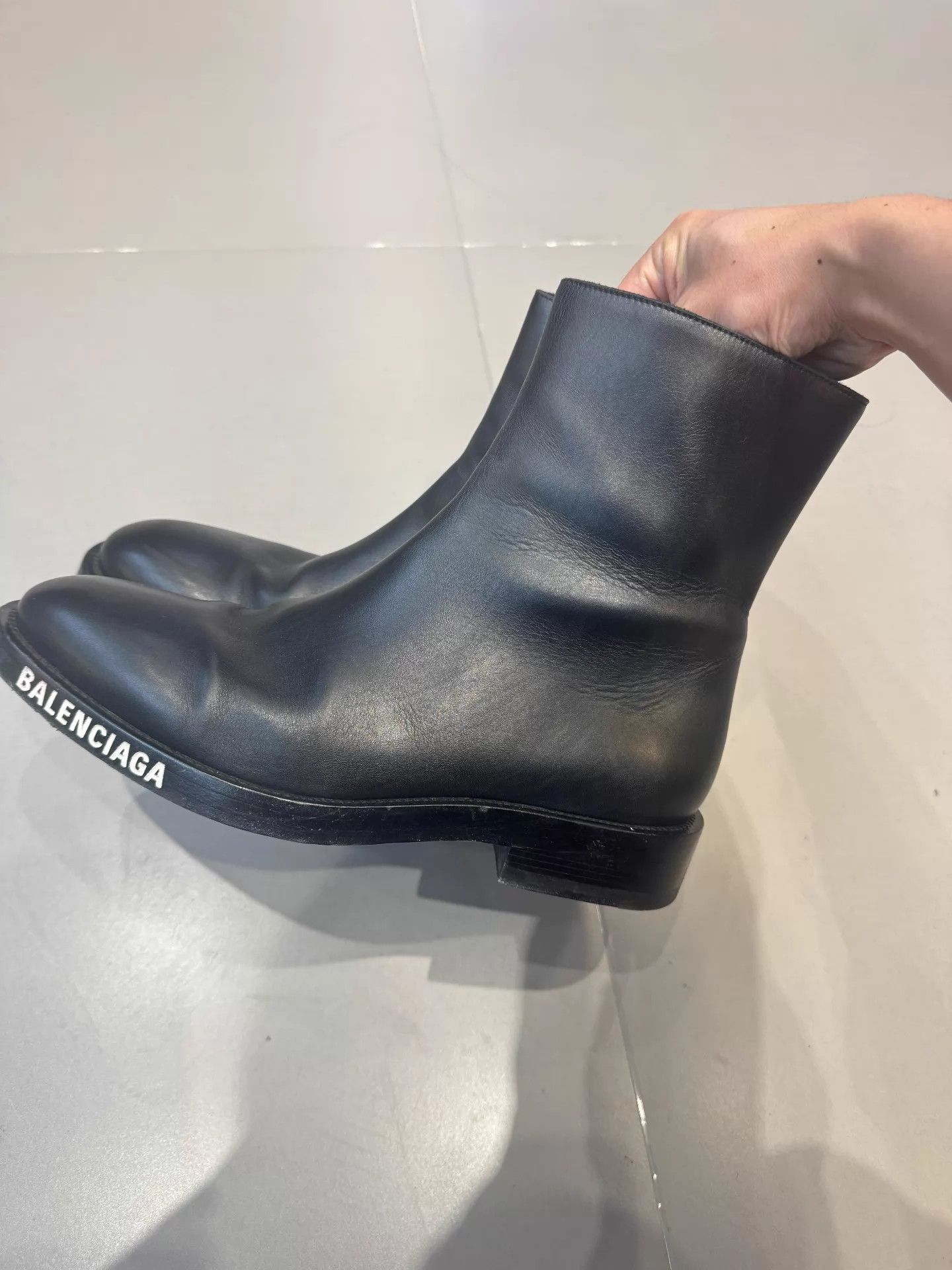 Balenciaga Balenciaga Classic Black Chelsea Boot Men's Size 40 Size US 7 / EU 40 - 2 Thumbnail