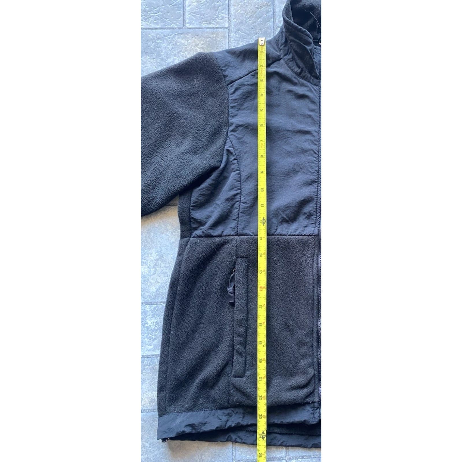 The North Face The North Face Polartec Fleece Jacket Womens Medium Black Flaws Wear Size M / US 6-8 / IT 42-44 - 7 Thumbnail