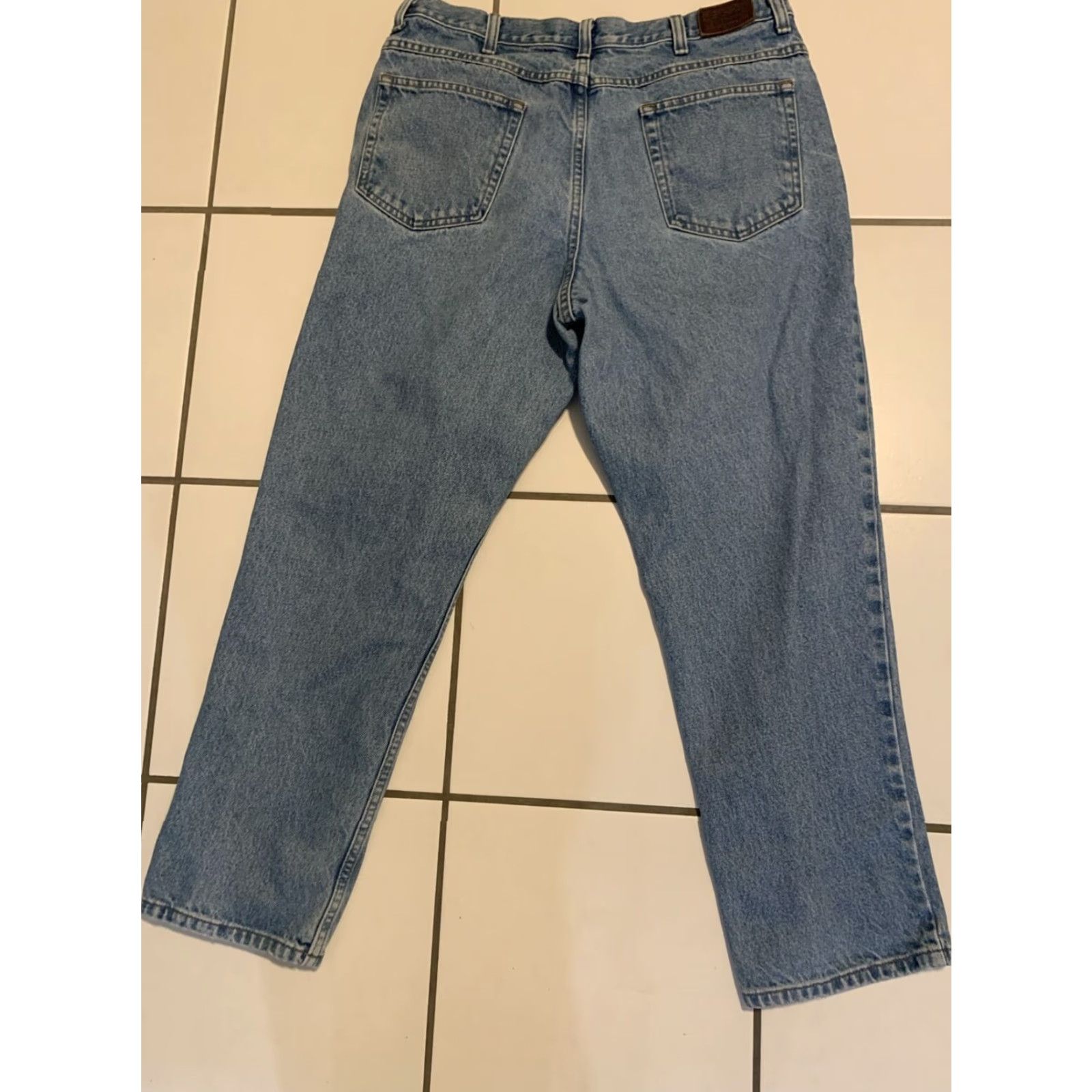 Vintage VINTAGE L.L. Bean Double L Hidden Comfort Waist Mens High Rise Straight Leg Jeans 36x29 Blue Cotton Size US 36 / EU 52 - 2 Thumbnail