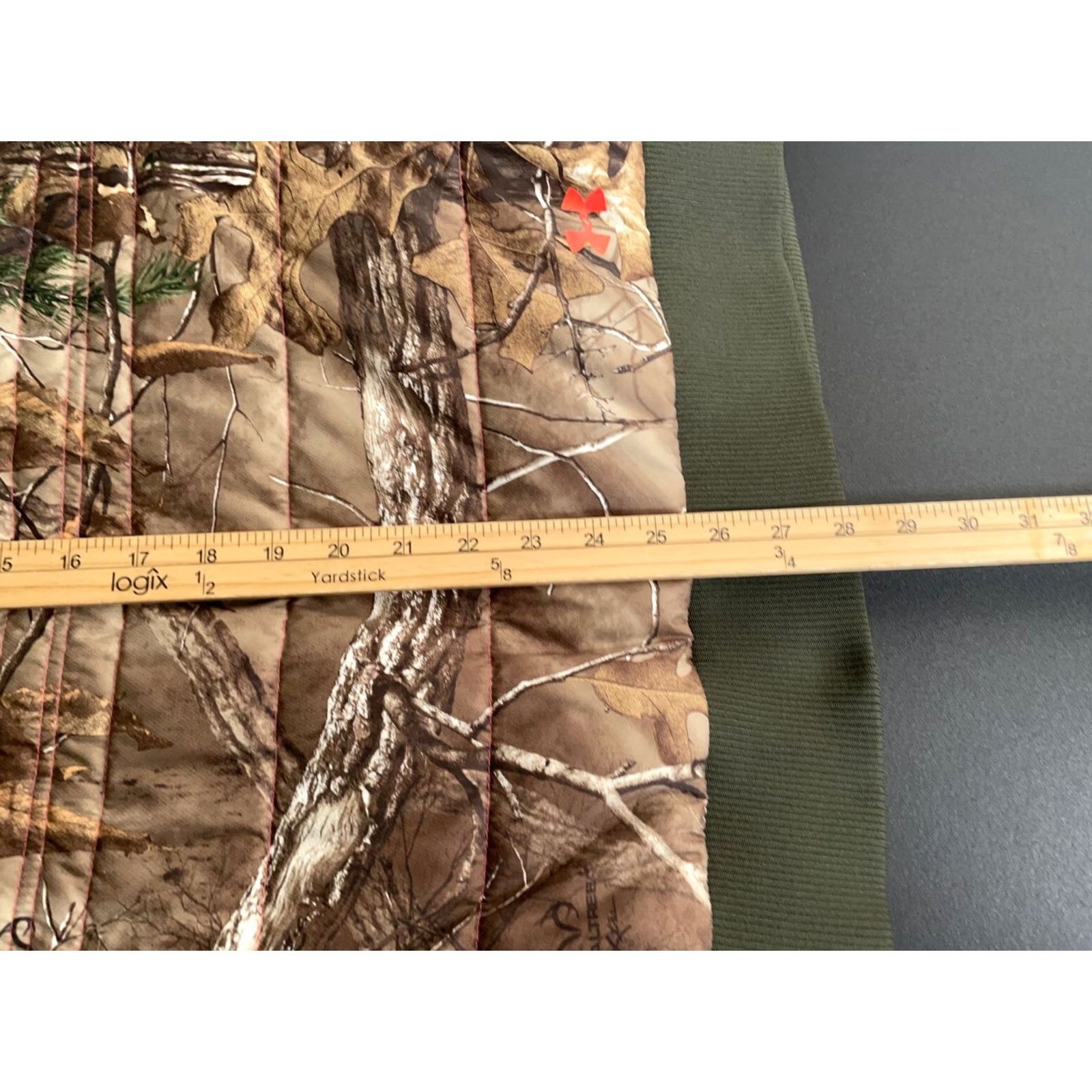 Under Armour Under Armour Camouflage Vest Women's XL Brown 90s Puffer Jacket Stand-Up Collar Zip Full Zip Insulated Lined Pockets Camouflage Nylon-Polyester Size XL / US 12-14 / IT 48-50 - 7 Thumbnail