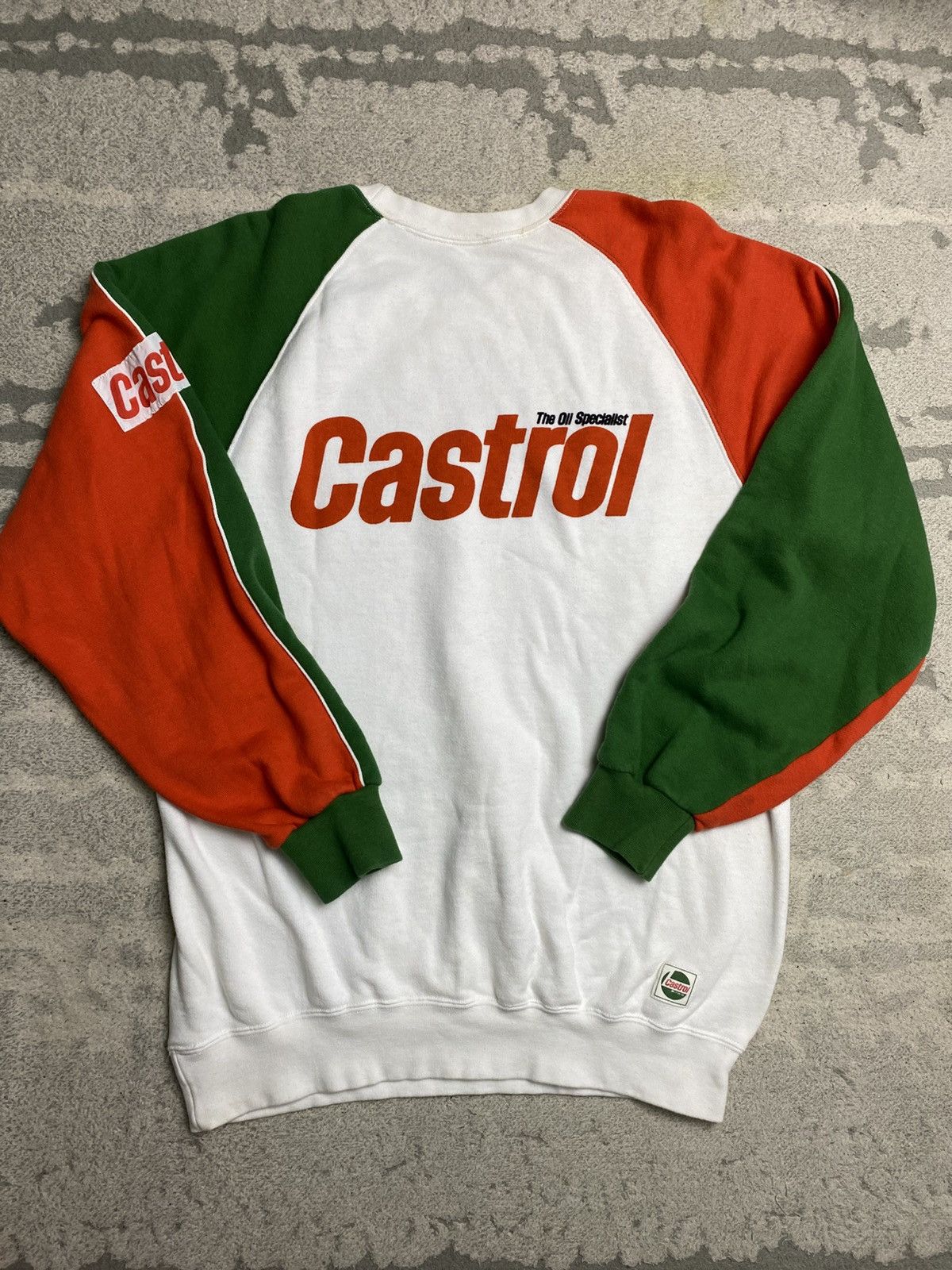 Vintage Vintage Castrol Official Colour Sweatshirt Crewneck Size US L / EU 52-54 / 3 - 6 Thumbnail