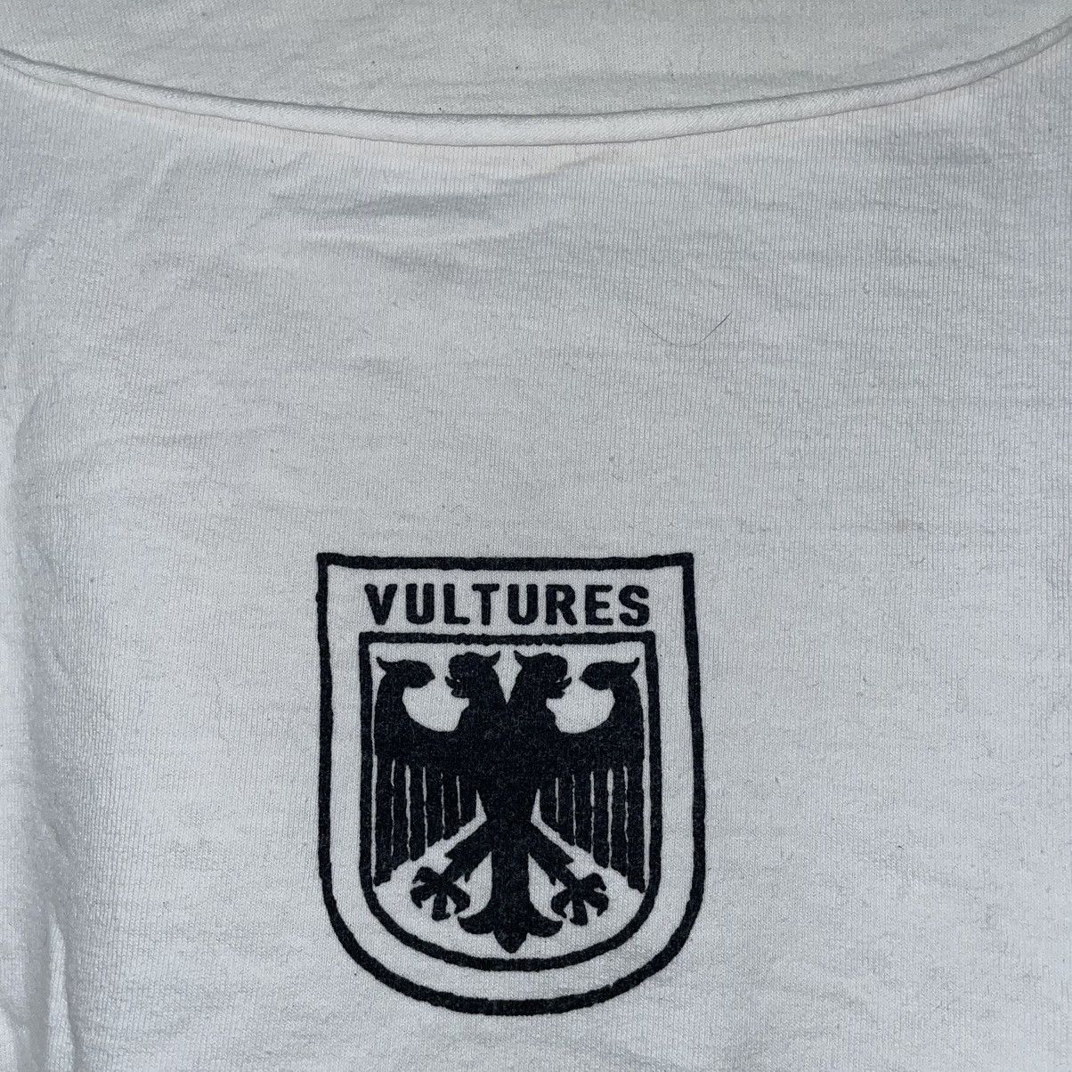 Yeezy Yeezy Vultures White Longsleeve Size US S / EU 44-46 / 1 - 4 Thumbnail