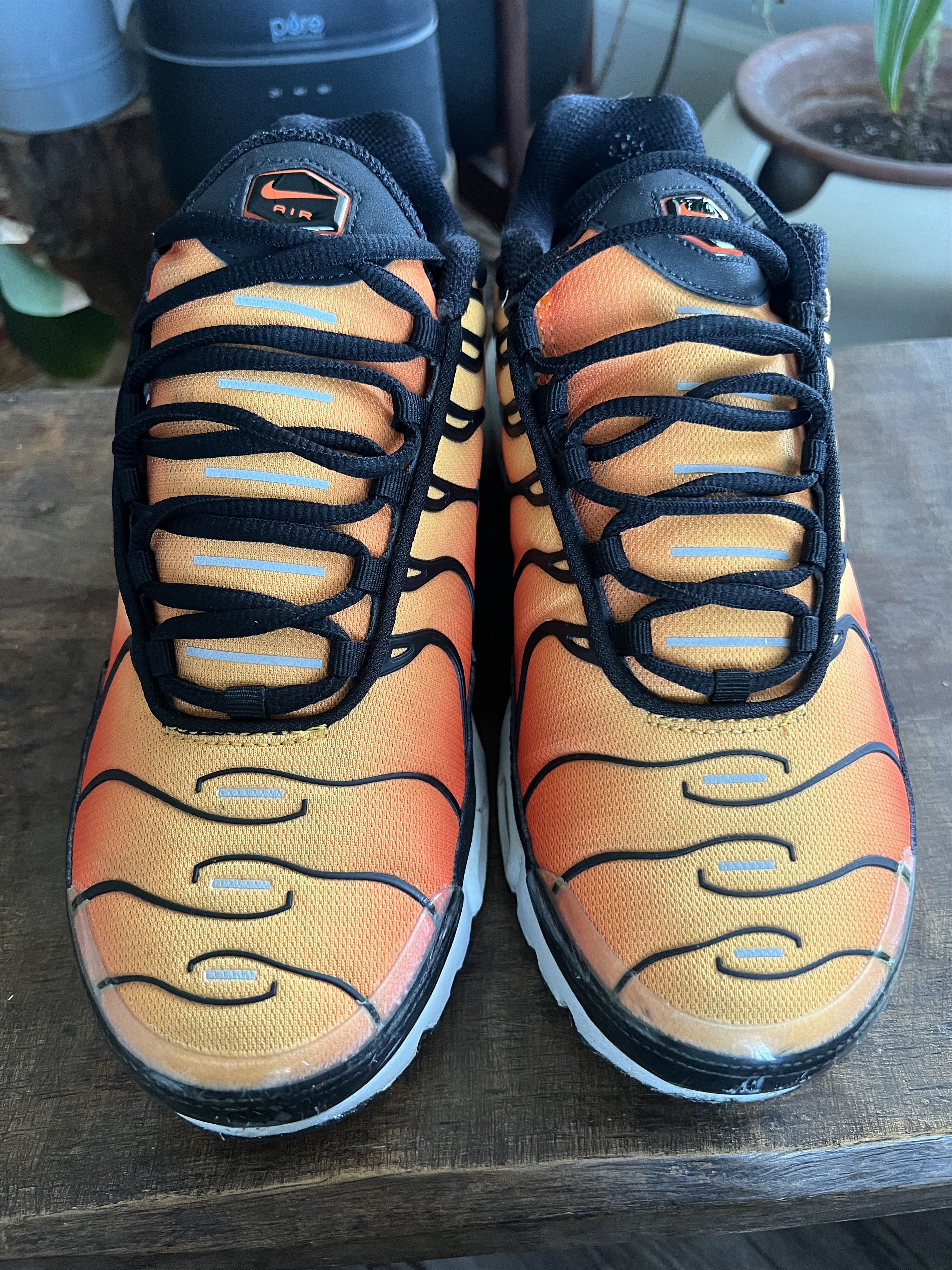 Nike Air Max Plus '2018 Sunset' Retro Size US 10 / EU 43 - 3 Thumbnail