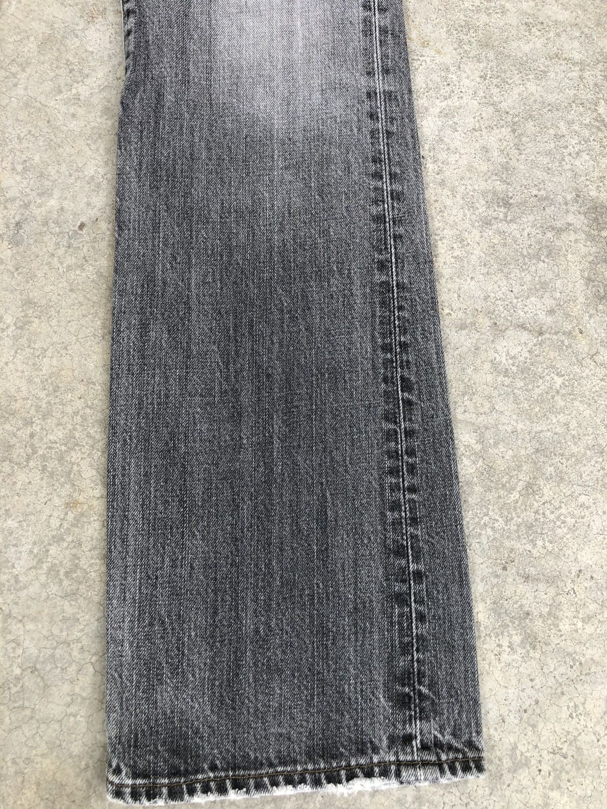 If Six Was Nine Levis 517 Flared Jeans Bootcut Distressed Jeans Size US 29 - 7 Thumbnail
