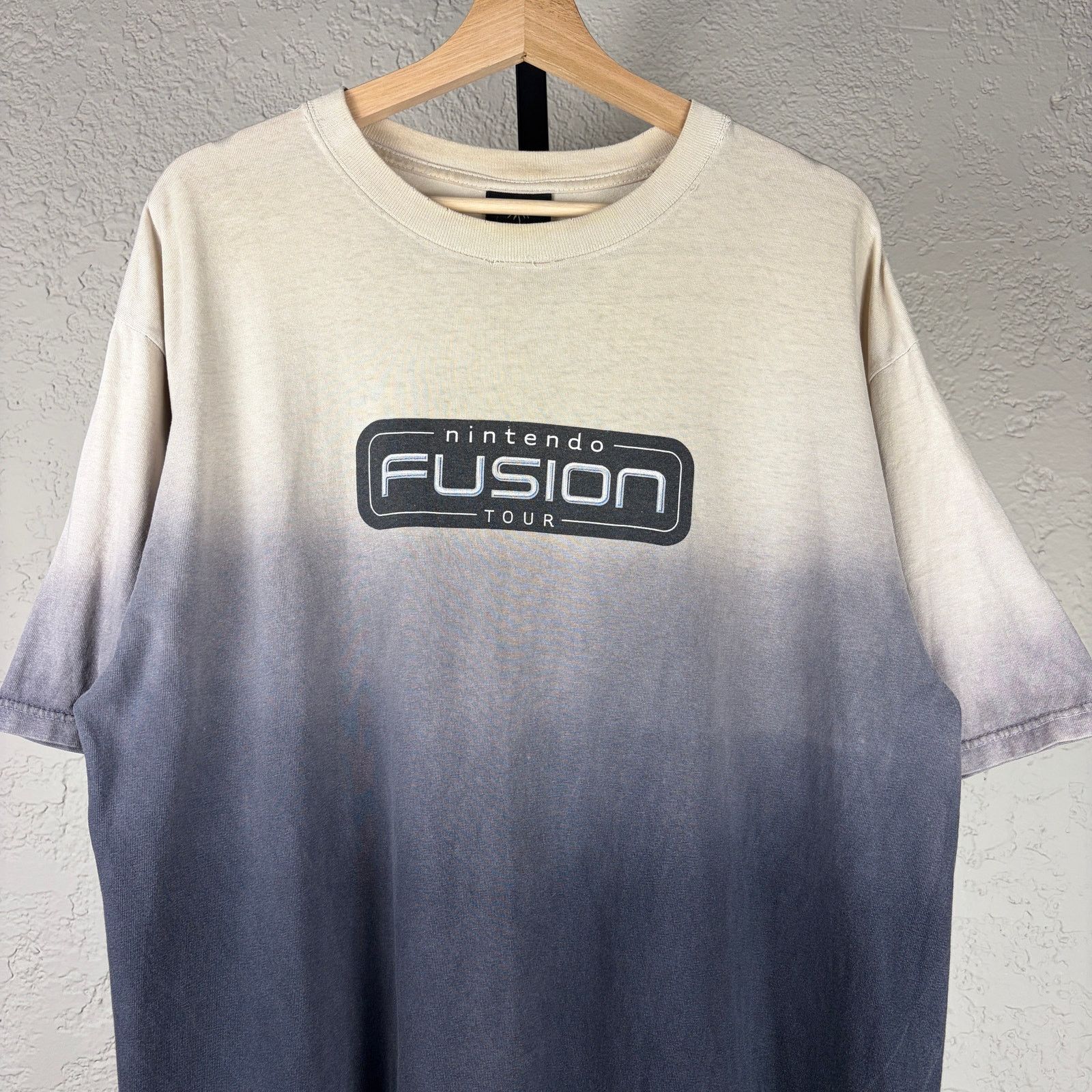 Nintendo Nintendo Fusion Evanescence Tour 2003 Gradient Large Tee Size US L / EU 52-54 / 3 - 2 Thumbnail