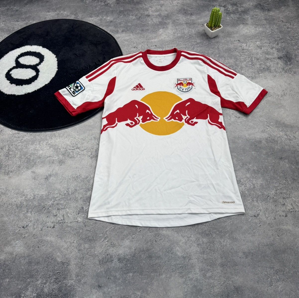 Adidas Retro New York Red Bulls 2013-14 Home Football Jersey MLS Size US M / EU 48-50 / 2 - 11 Thumbnail