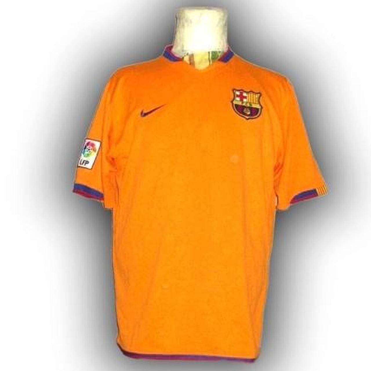 Nike Fc Barcelona Spain 2006 2007 2008 Away Third Shirt Jersey Size US L / EU 52-54 / 3 - 1 Thumbnail