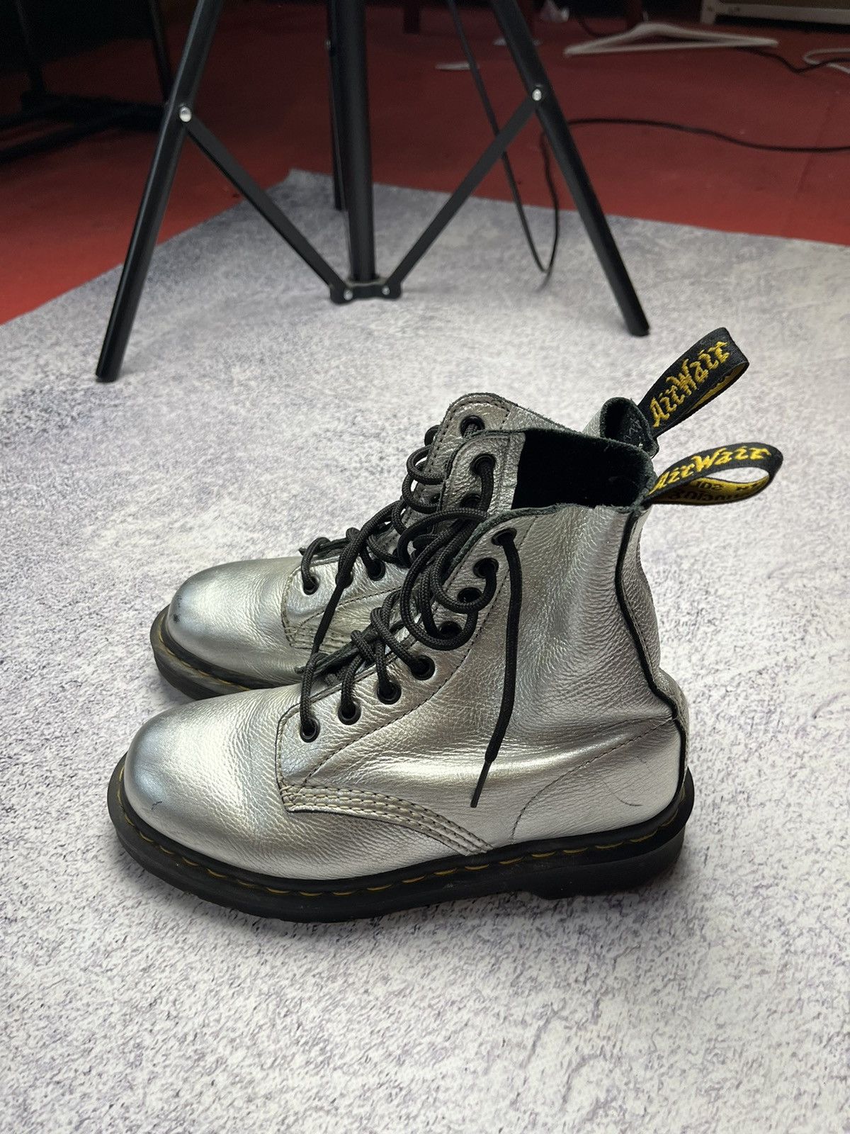 Dr. Martens Vintage Dr. Martens Boots England Sz UK 6 Size US 6 / EU 39 - 14 Thumbnail