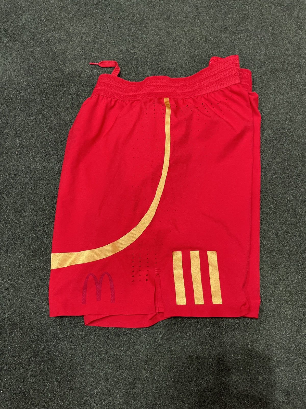 Adidas 2021 Adidas McDonalds All American GAME Shorts Sz 2XL Size US 36 / EU 52 - 3 Thumbnail