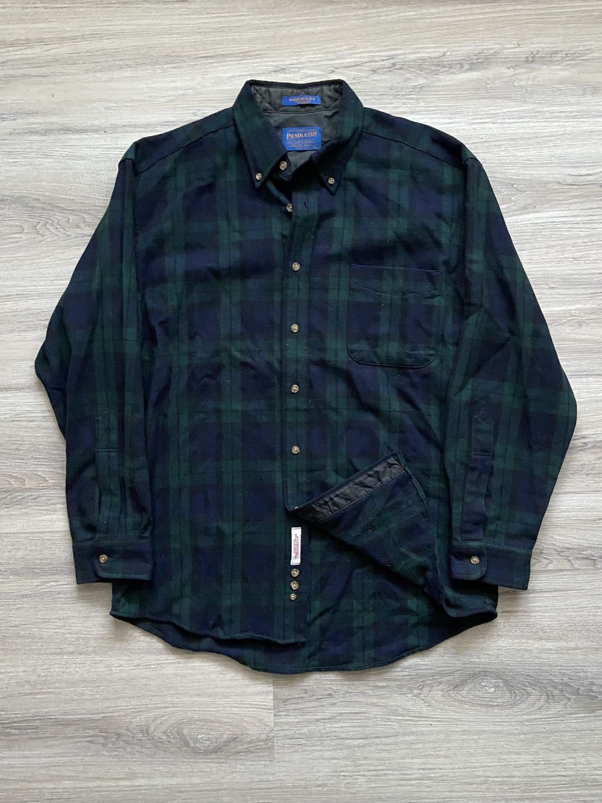 image of Made In USA x Pendleton Vintage 90’S Black Watch Tartan Lodge Flannel in Green, Men's (Size Medium)