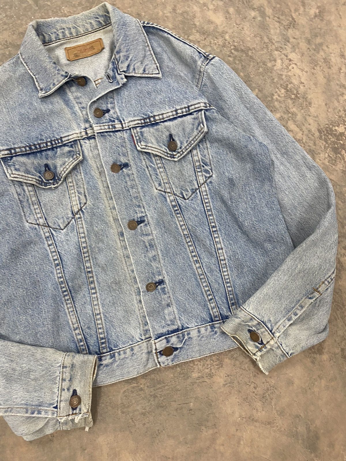 Levi's 1990s LEVIS TYPE 3 TRUCKER JACKET DENIM Size US M / EU 48-50 / 2 - 5 Thumbnail
