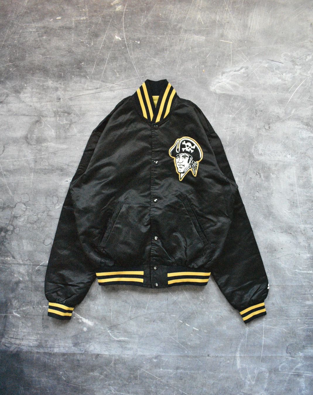 MLB Vintage 90s Pittsburgh Pirates MLB Starter Jacket (L) Size US L / EU 52-54 / 3 - 1 Thumbnail