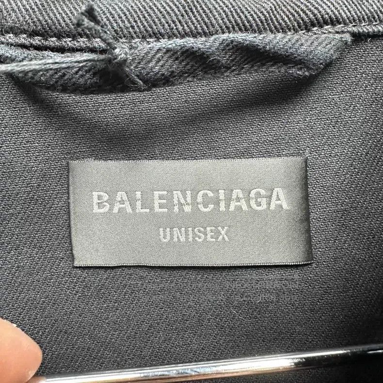 Balenciaga Balenciaga Sanskrit Mud-Dyed Destroyed Denim Jacket Size US L / EU 52-54 / 3 - 3 Thumbnail
