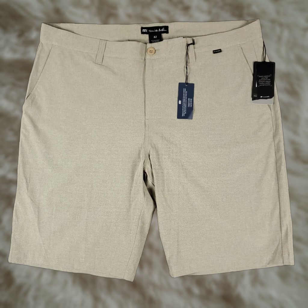 TravisMathew Travis Mathew Shorts Mens Size 42 Beige Golf Casual Flat Front Chino Stretch Pockets Inseam 10 in Size US 42 / EU 58 - 1 Thumbnail