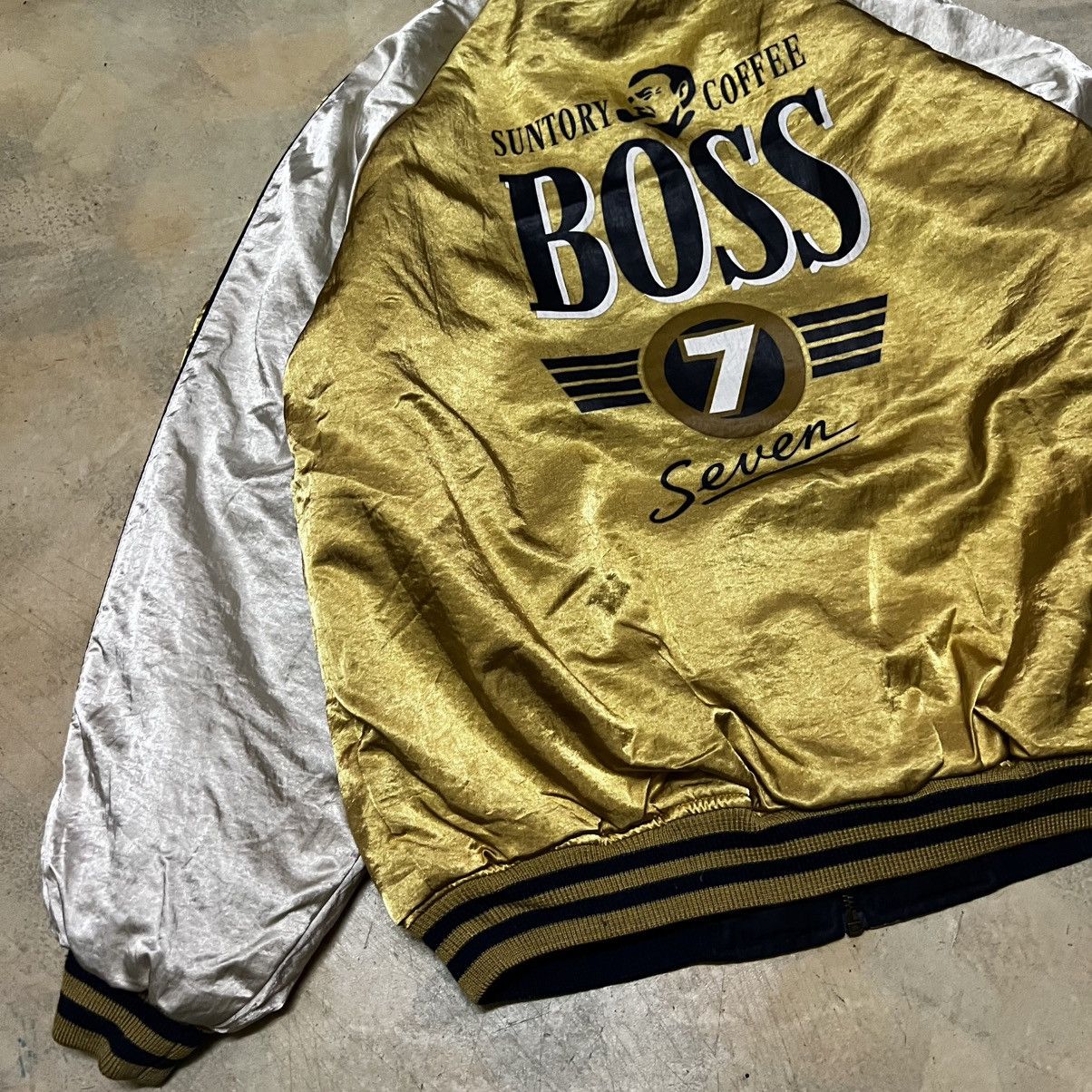 Japanese Brand Suntory Boss Coffee Big Logo Bomber Jacket Reversible Size US M / EU 48-50 / 2 - 9 Thumbnail