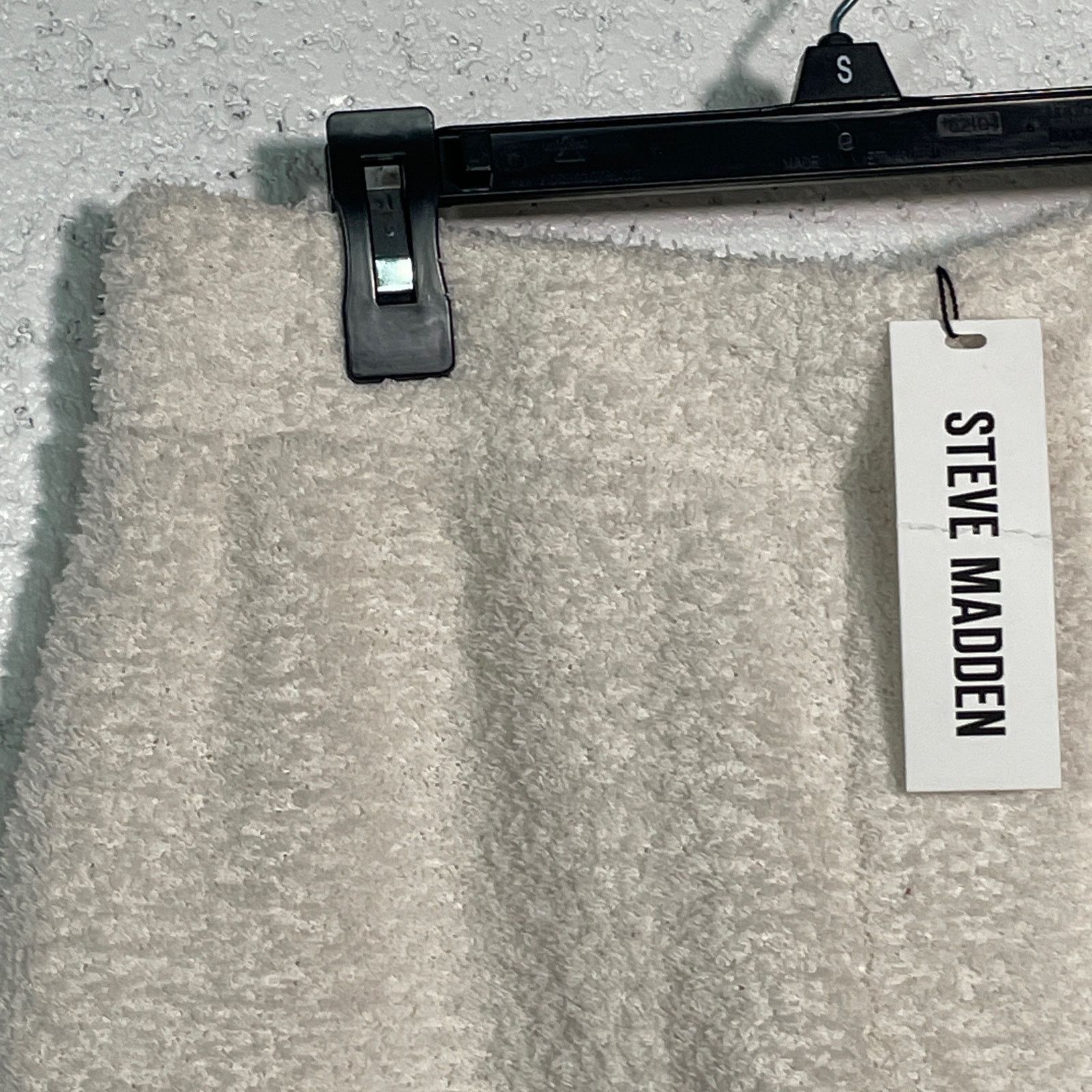 Steve Madden Steve Madden Pull-on Chenille Sleep Shorts ivory small Size 27" / US 4 / IT 40 - 4 Thumbnail
