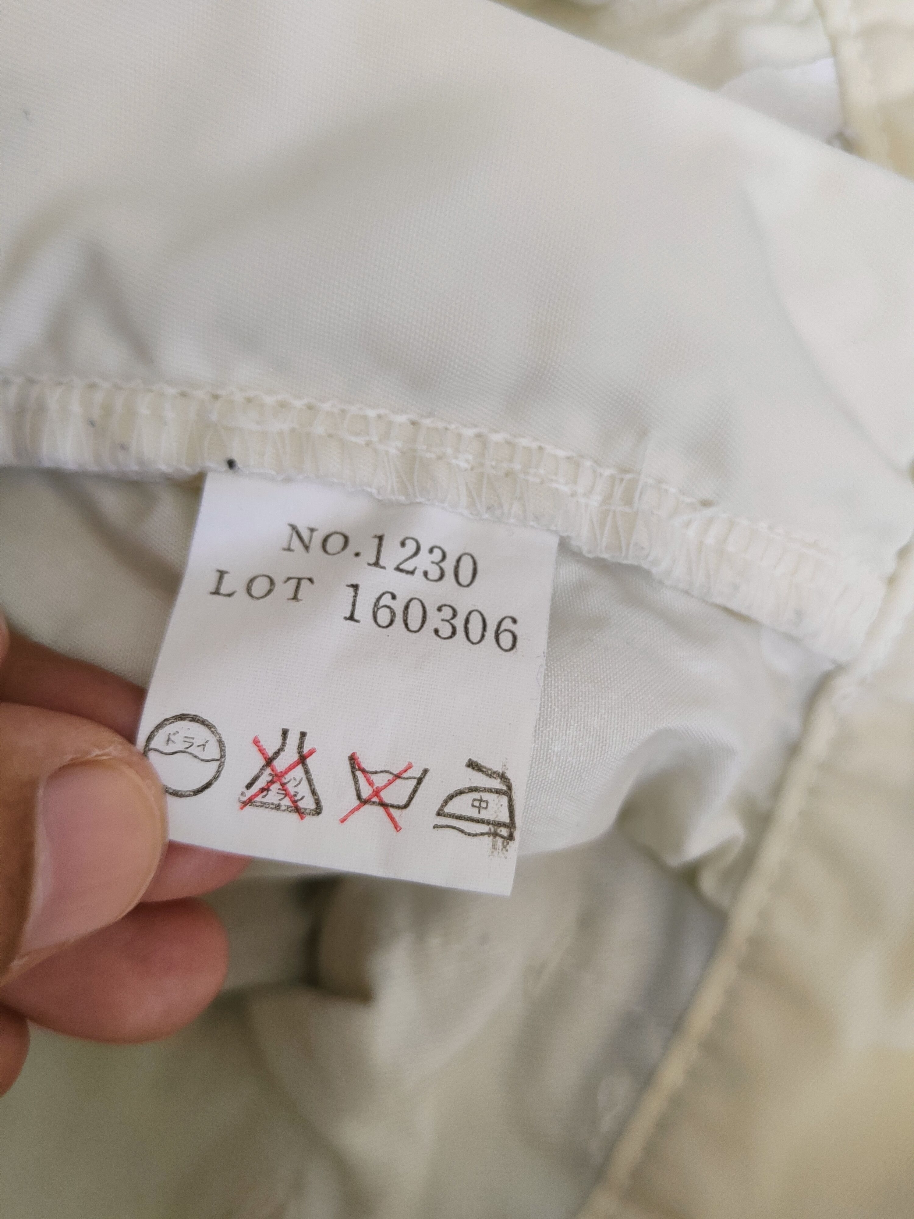 Japanese Brand D GGG Pour Homme Ivory Casual Poly Pants #S2396 Size 28" / US 6 / IT 42 - 12 Thumbnail