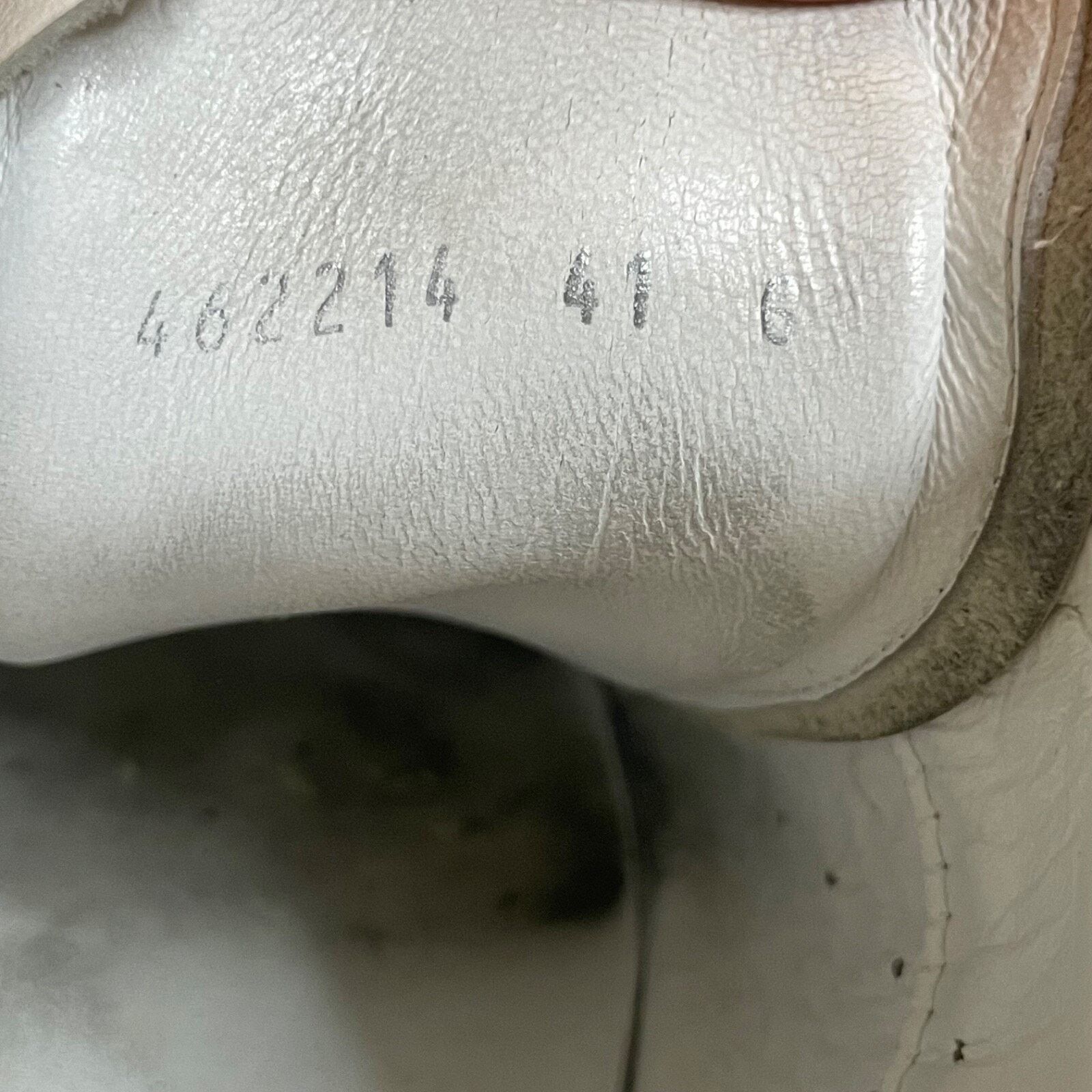 Alexander McQueen Alexander Mcqueen Oversized sneakers Leather LOW top White Size US 8 / EU 41 - 16 Thumbnail