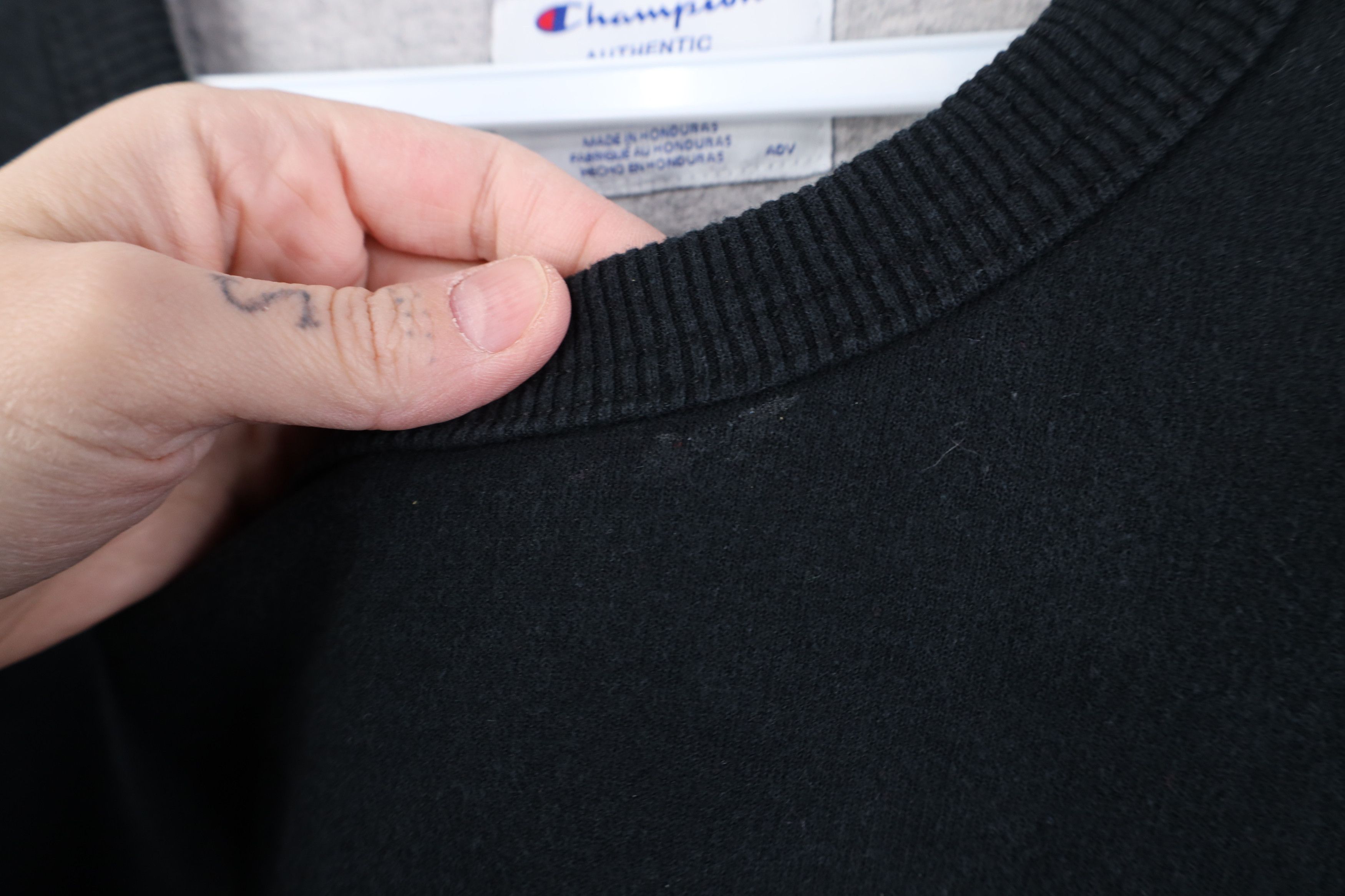 Champion Vintage Champion Monochrome Crewneck Sweatshirt Black Size US XL / EU 56 / 4 - 8 Thumbnail