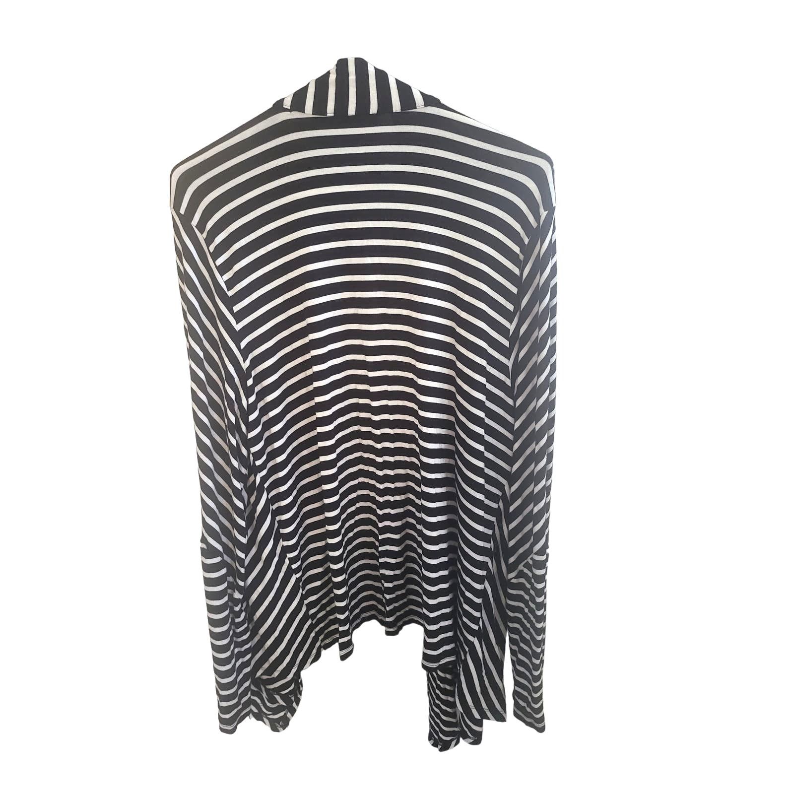 Calvin Klein Calvin Klein Black & White Long Sleeve Flyaway Cardigan - XL Size XL / US 12-14 / IT 48-50 - 2 Thumbnail