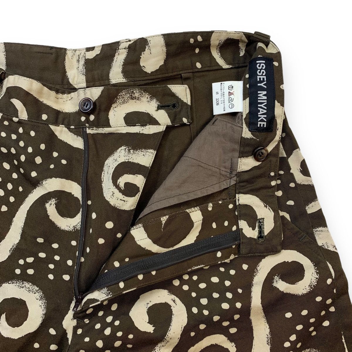 Issey Miyake Issey miyake abstract print trousers Size US 30 / EU 46 - 6 Thumbnail