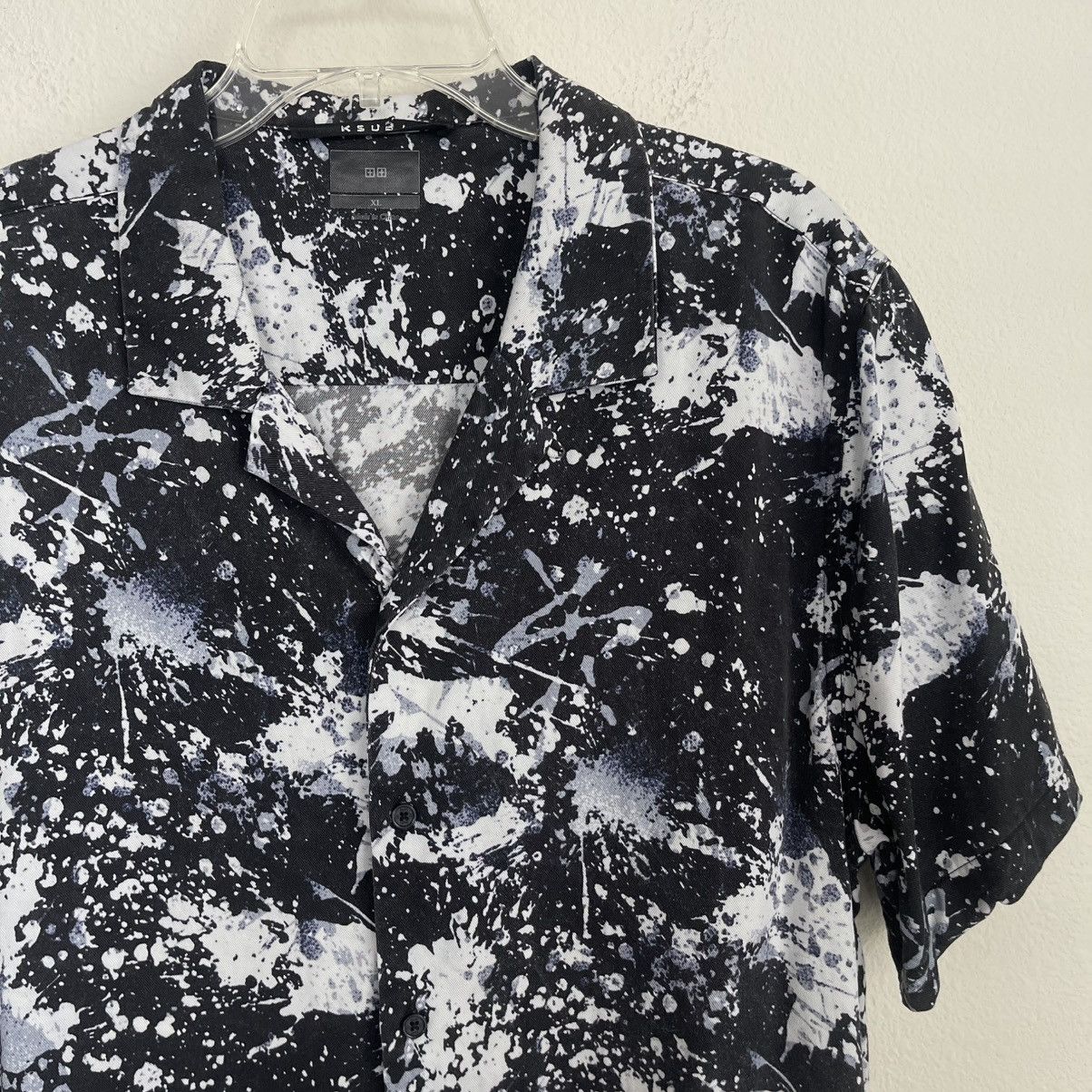 Ksubi KSUBI Short Sleeve Button Down Tencel Paint Splatter Shirt Size US XL / EU 56 / 4 - 1 Thumbnail
