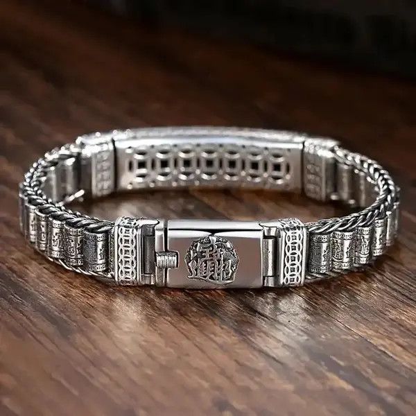 Jewelry × Vintage New Trendy Products Luck Troops Passepartout Charm Bracelet Size ONE SIZE - 1 Thumbnail