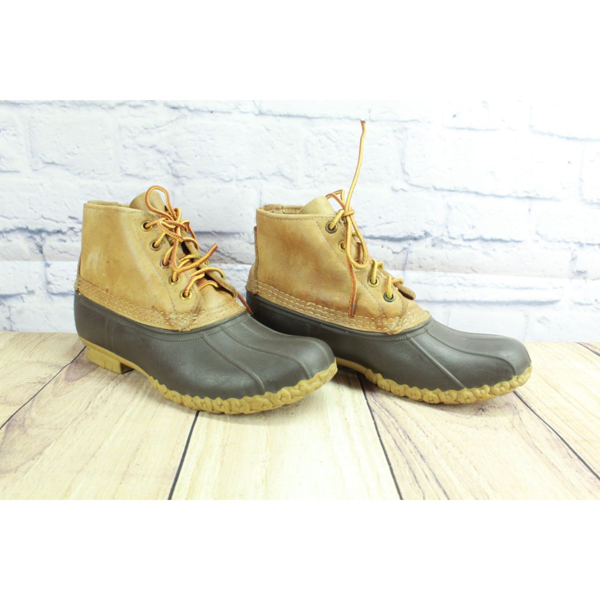 L.L. Bean LL Bean Women’s Leather Duck Boots Unlined Size 7 Narrow Size US 7 / IT 37 - 3 Thumbnail