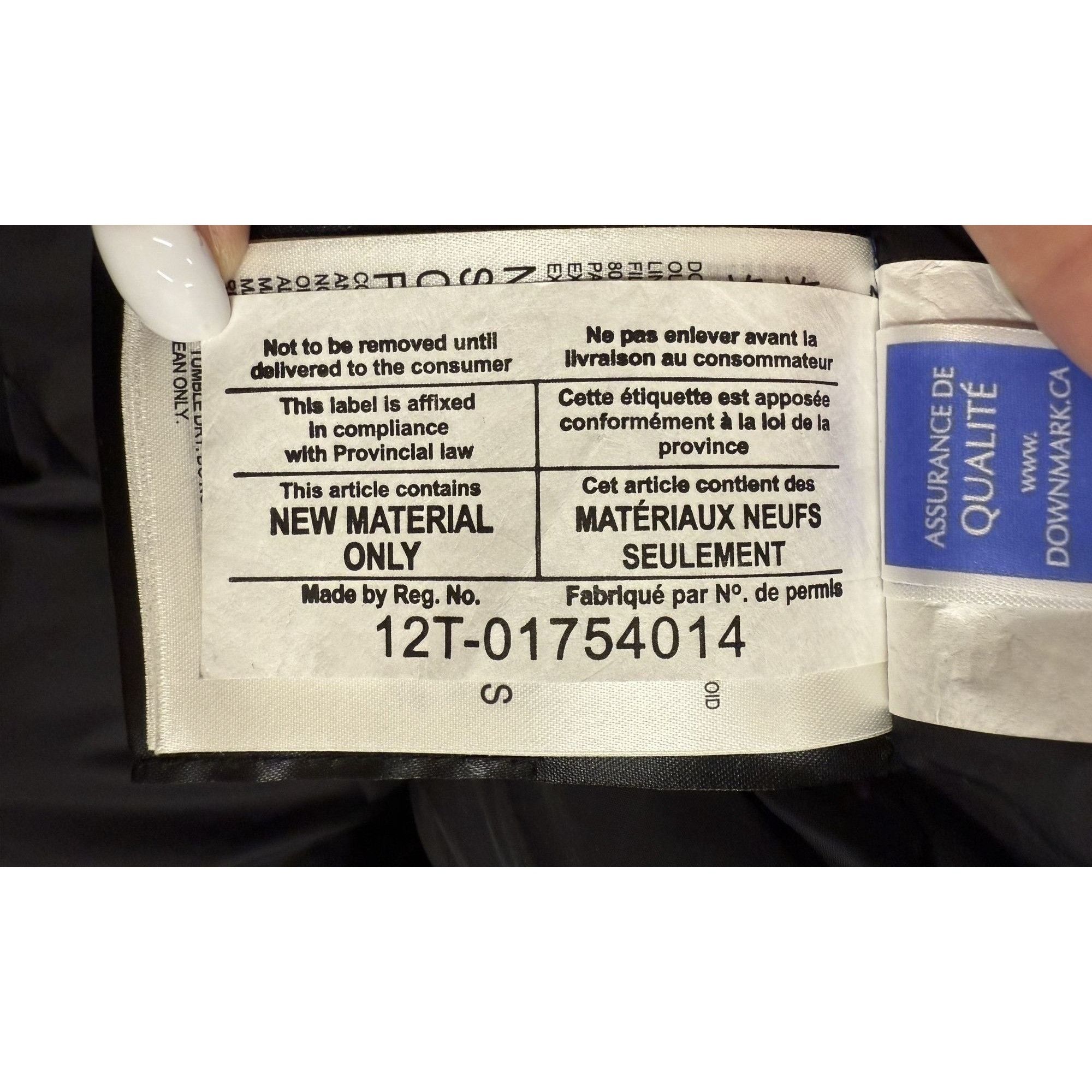 Canada Goose Canada Goose Expedition Parka M/M Blue W/ Fur Trim Hood Arct Size US M / EU 48-50 / 2 - 7 Thumbnail