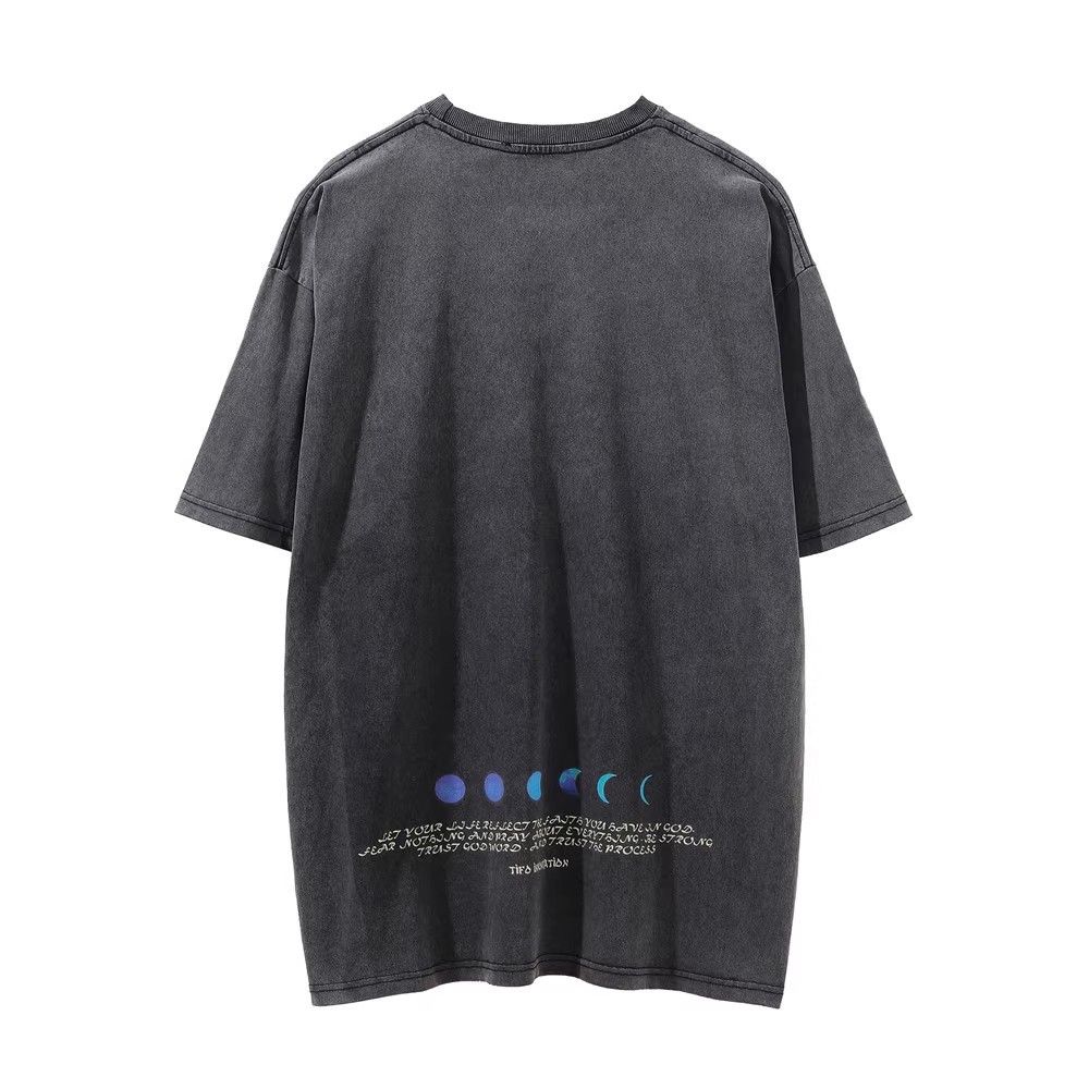Japanese Brand × Vintage Skull and Devil Print Distressed T-shirt Size US L / EU 52-54 / 3 - 2 Thumbnail