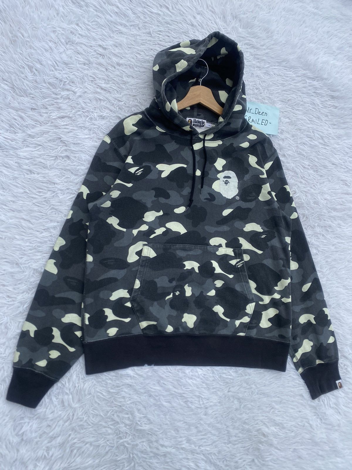 Bape Rare BAPE City Camo Glow In Dark Pullover Hoodie/Sweater Size US L / EU 52-54 / 3 - 2 Thumbnail