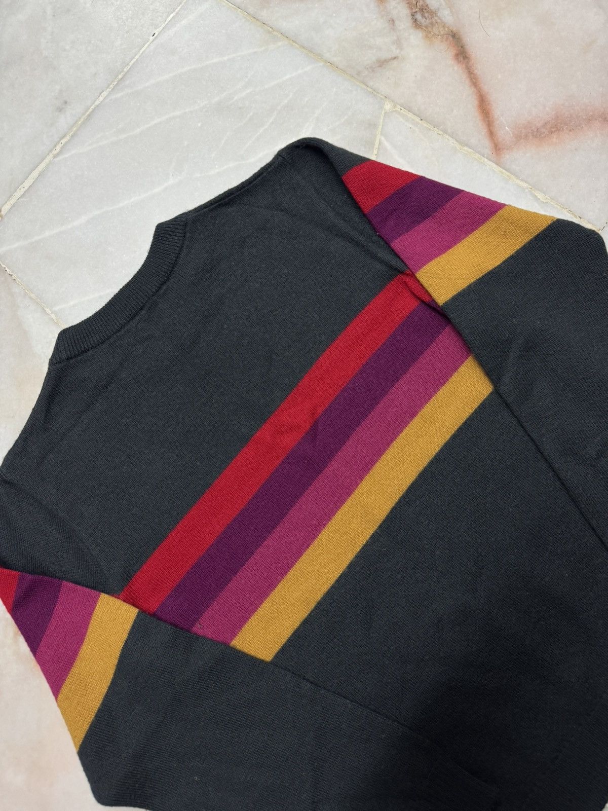 Yves Saint Laurent 💥VTG 90's YVES SAINT LAURENT ENFANTS MULTICOLOR SWEATSHIRT Size US XXS / EU 40 - 15 Thumbnail