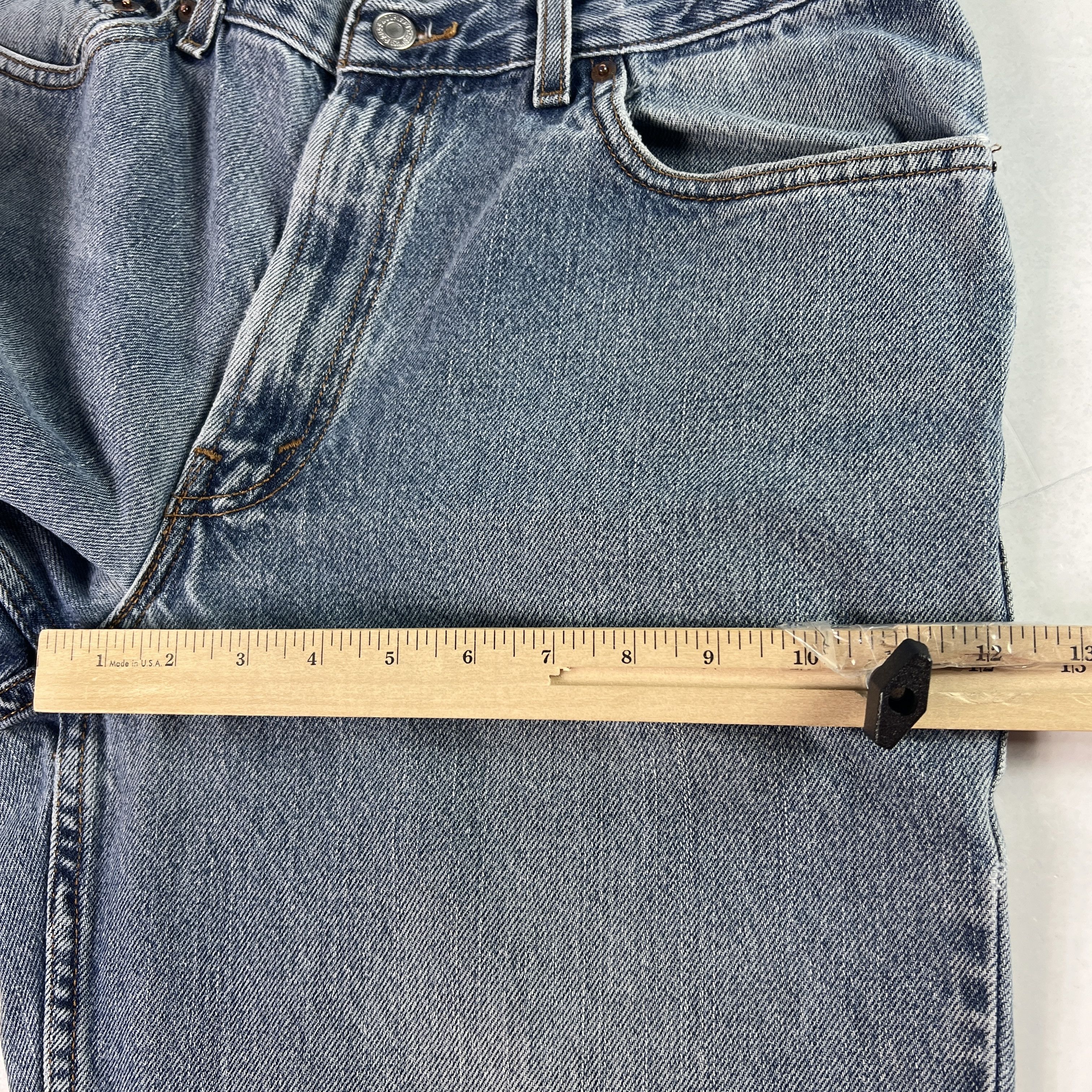 Levi's Y2K Levi's Jeans 560 Comfort Loose Fit Tapered Blue Denim Size US 33 - 23 Thumbnail