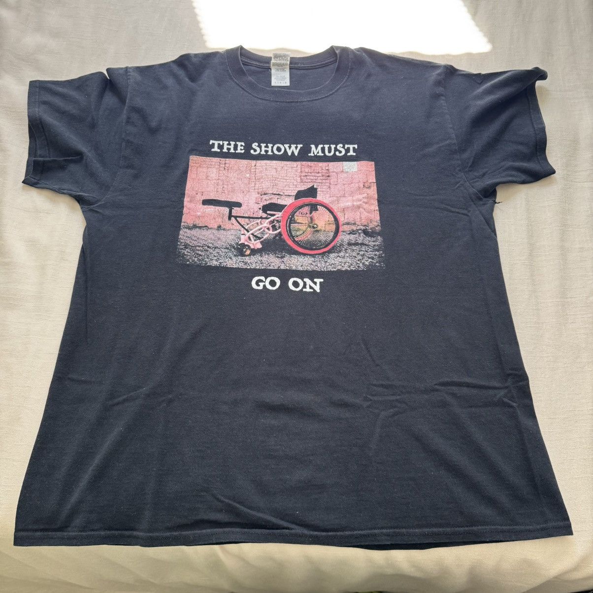 Band Tees 2 Chains The Show Must Go On Tour Tee Black Size US L / EU 52-54 / 3 - 1 Thumbnail
