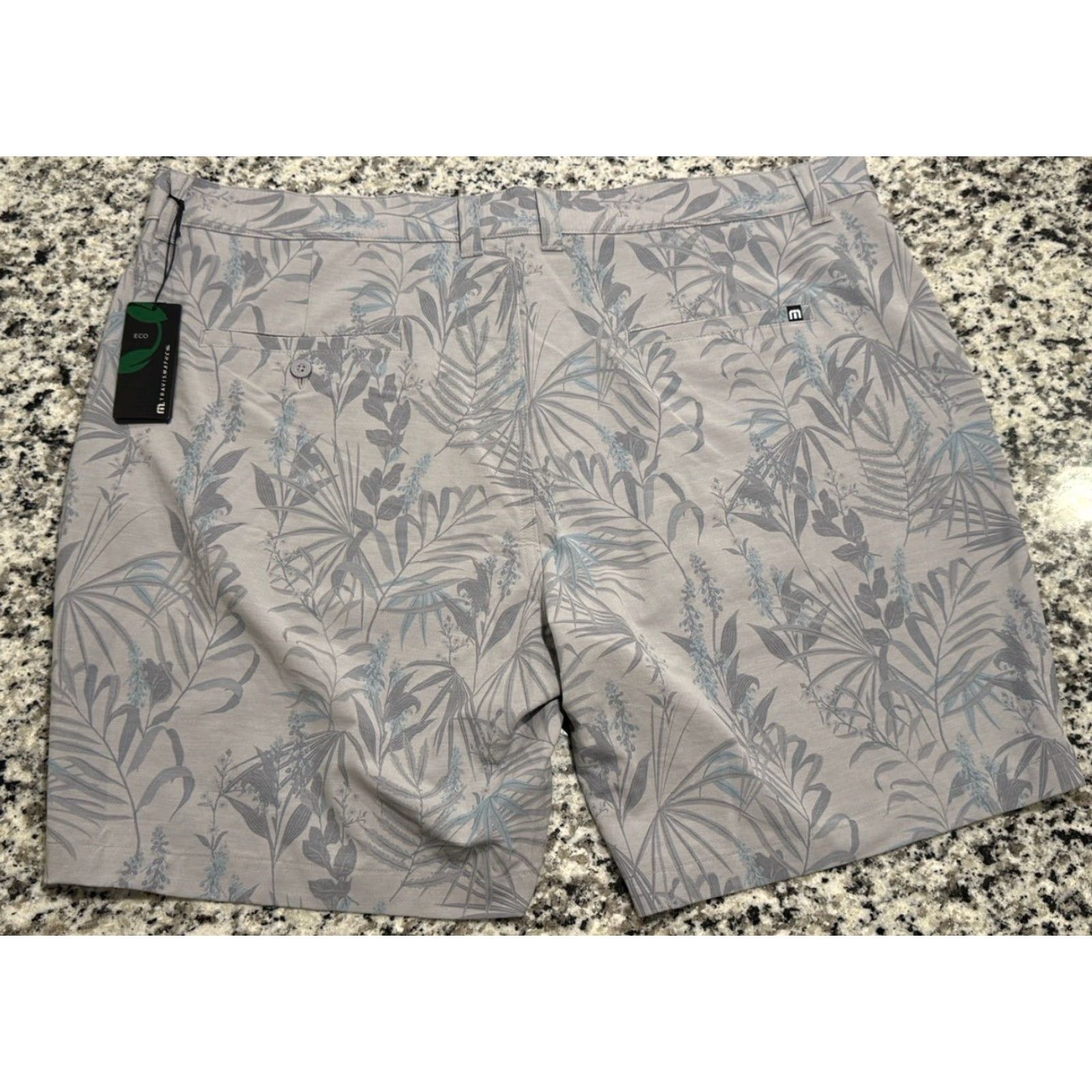 TravisMathew Travis Mathew Shorts 42 Gray Floral Golf Performance 8” Inseam Size US 42 / EU 58 - 5 Thumbnail