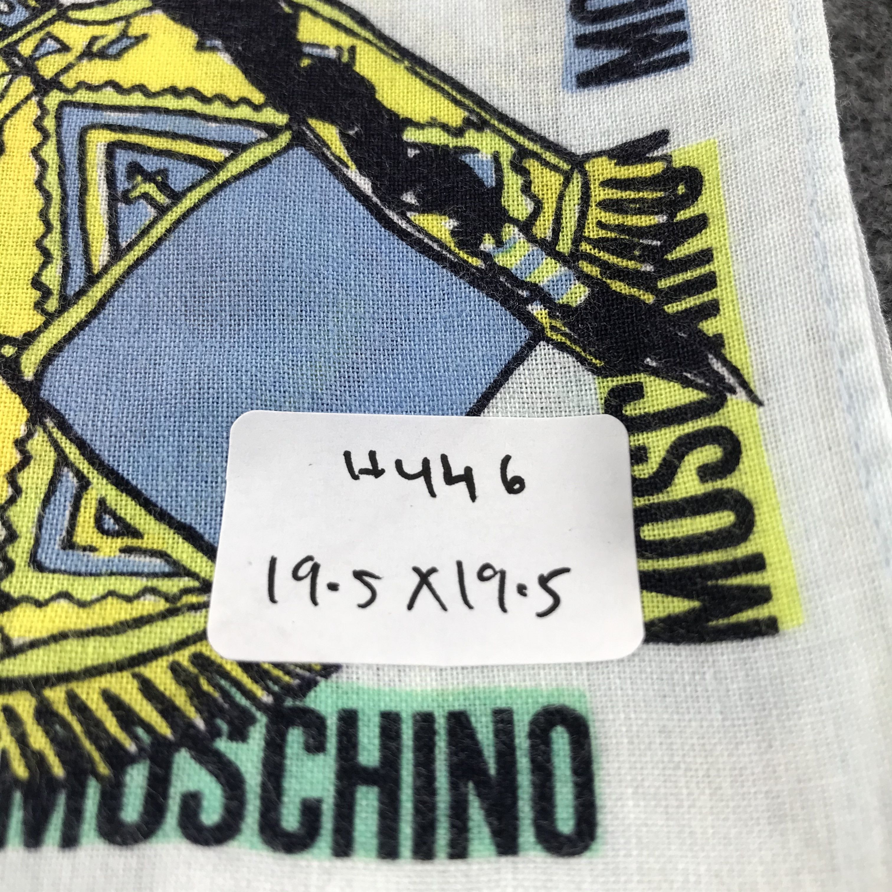 Moschino MOSCHINO Handkerchief Neckerchief Bandana H446 Size ONE SIZE - 11 Thumbnail
