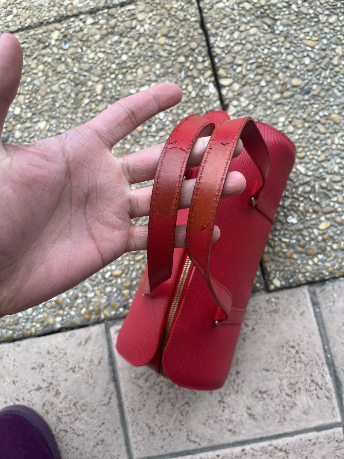 Louis Vuitton Louis Vuitton mini epi Size ONE SIZE - 3 Thumbnail