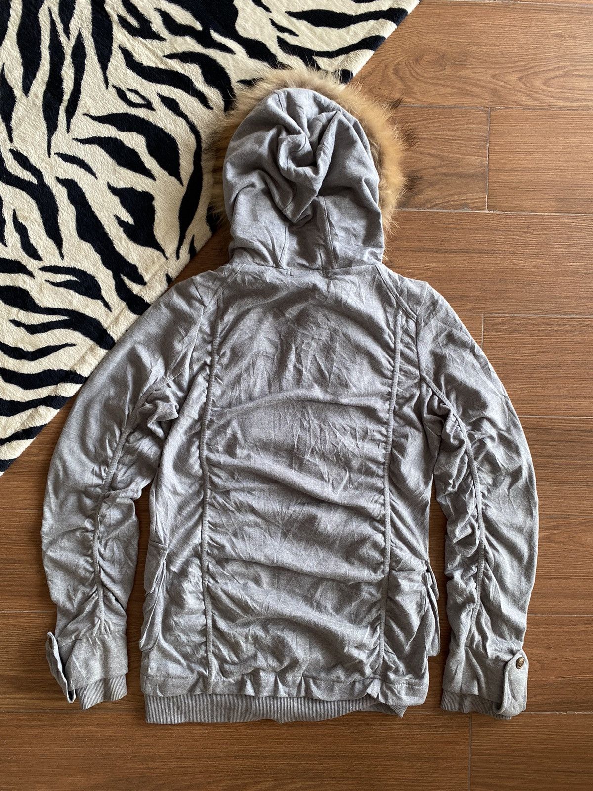 Beauty Beast × If Six Was Nine × Le Grande Bleu (L.G.B.) Pendora Fur Zip Hoodie Seditionaries Size US L / EU 52-54 / 3 - 10 Thumbnail