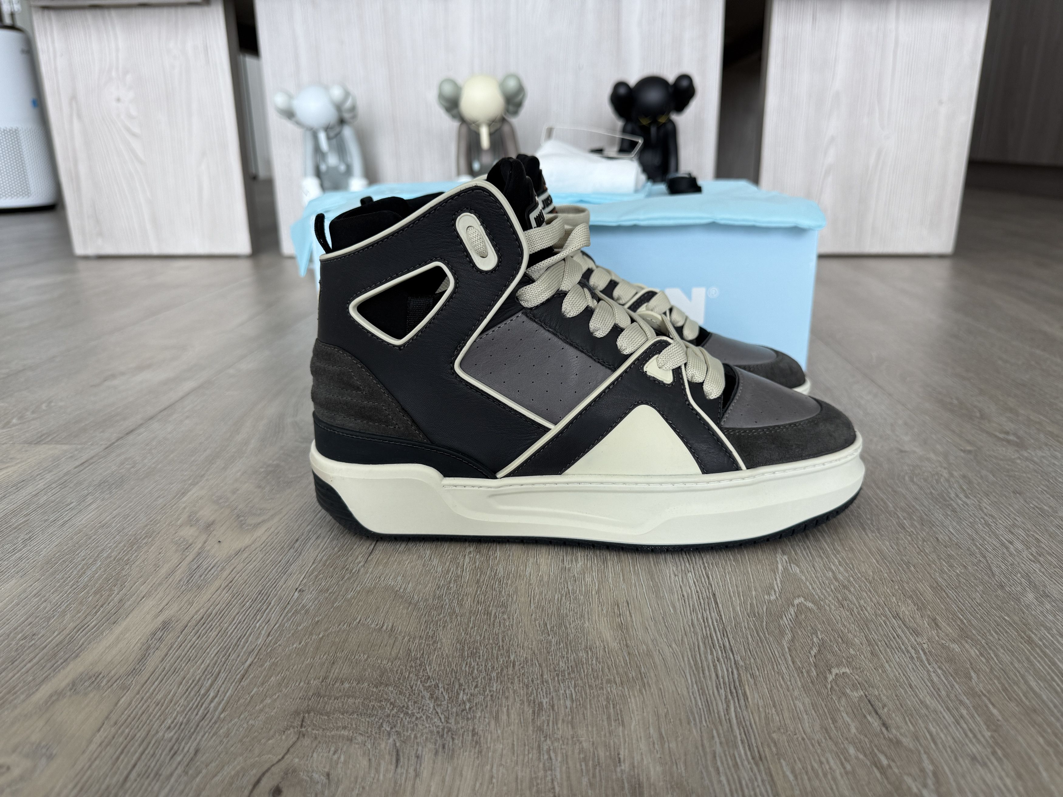 Just Don Just Don Sneakers Size US 8.5 / EU 41-42 - 1 Thumbnail