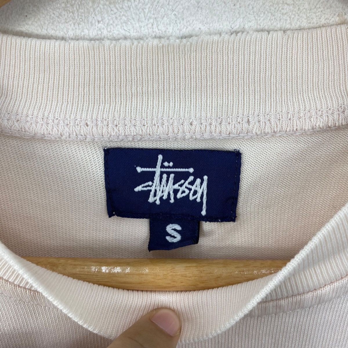Stussy × Vintage Vintage 00's STUSSY Basic Blank Small Logo Distressed Tee Size US S / EU 44-46 / 1 - 7 Thumbnail