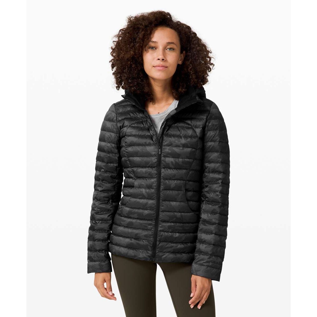 Lululemon Lululemon Pack It Down Jacket Incognito Camo Multi Grey sz 6 Size M / US 6-8 / IT 42-44 - 1 Thumbnail