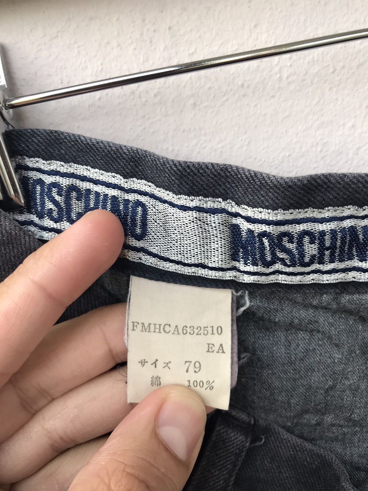 Moschino Vintage Moschino Distressed Slack Jeans Pants Size US 31 - 9 Thumbnail
