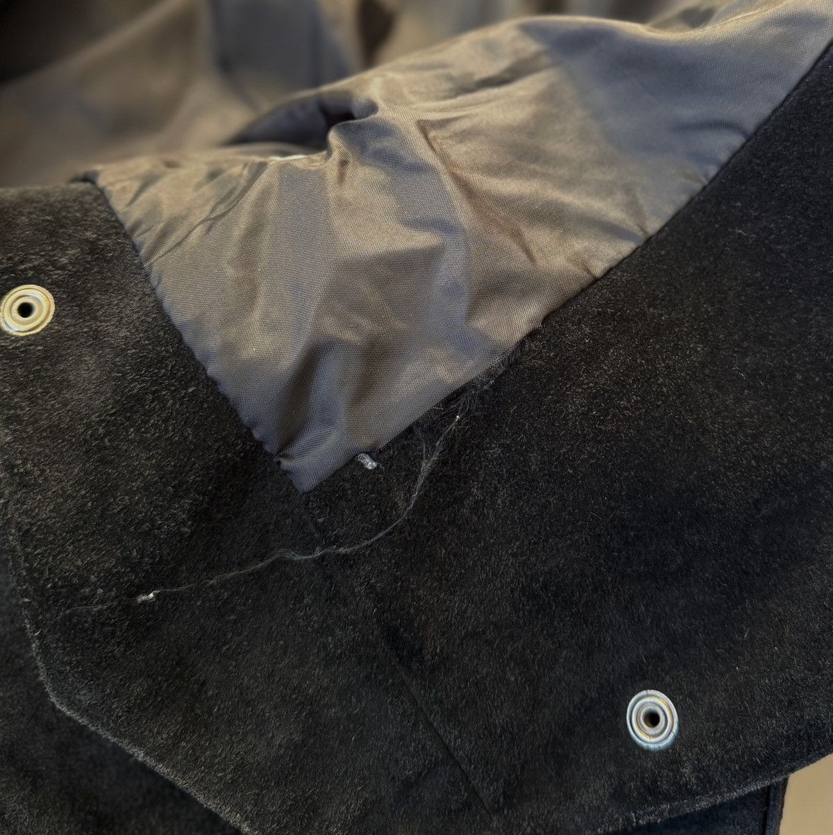 Genuine Leather Vintage 1995 Black Suede Fringe Jacket – Men’s S Size US S / EU 44-46 / 1 - 9 Thumbnail