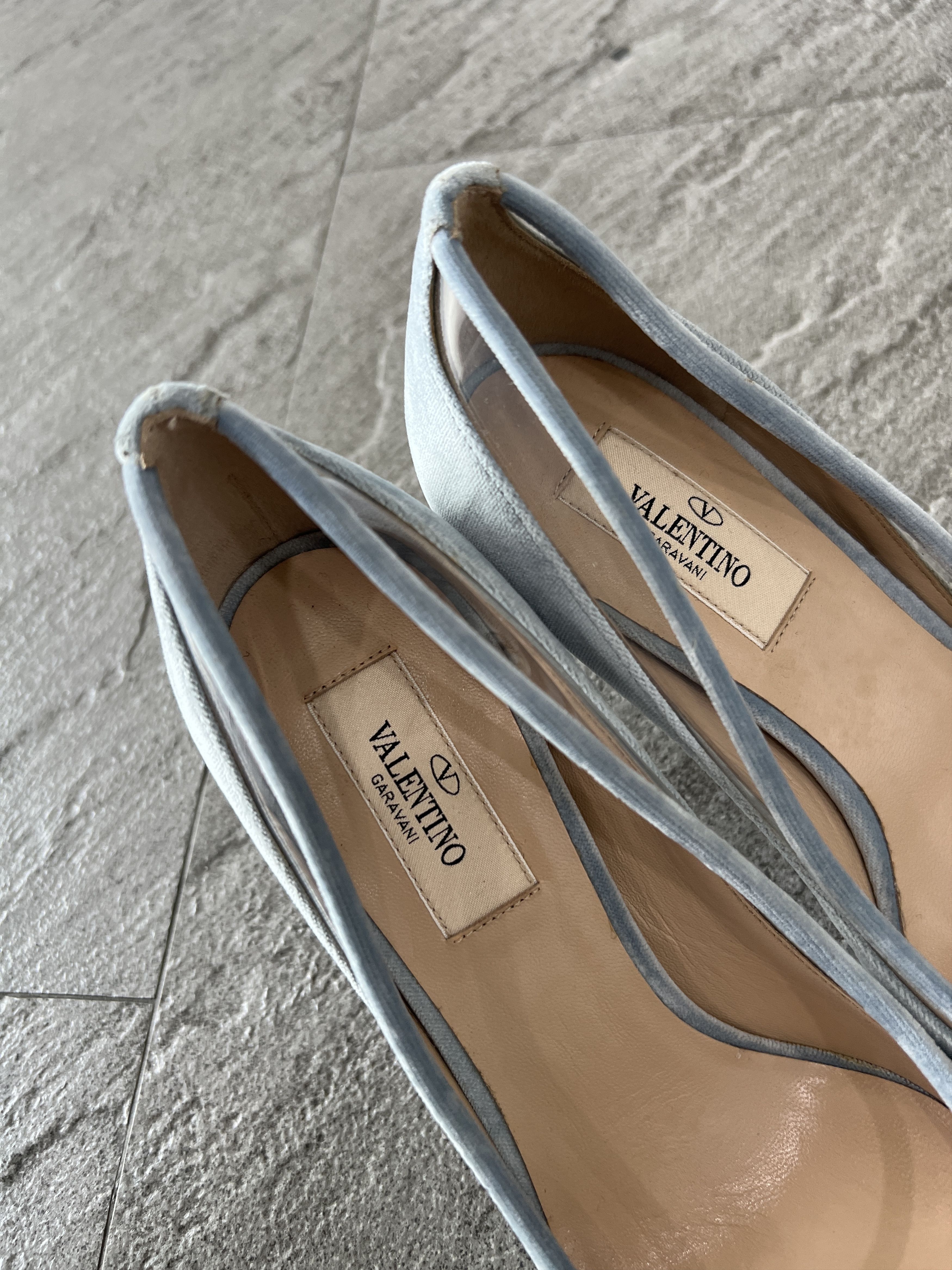 Valentino Valentino Garavani Plexi Suede Heels 36.5 Blue Size US 6.5 / IT 36.5 - 7 Thumbnail