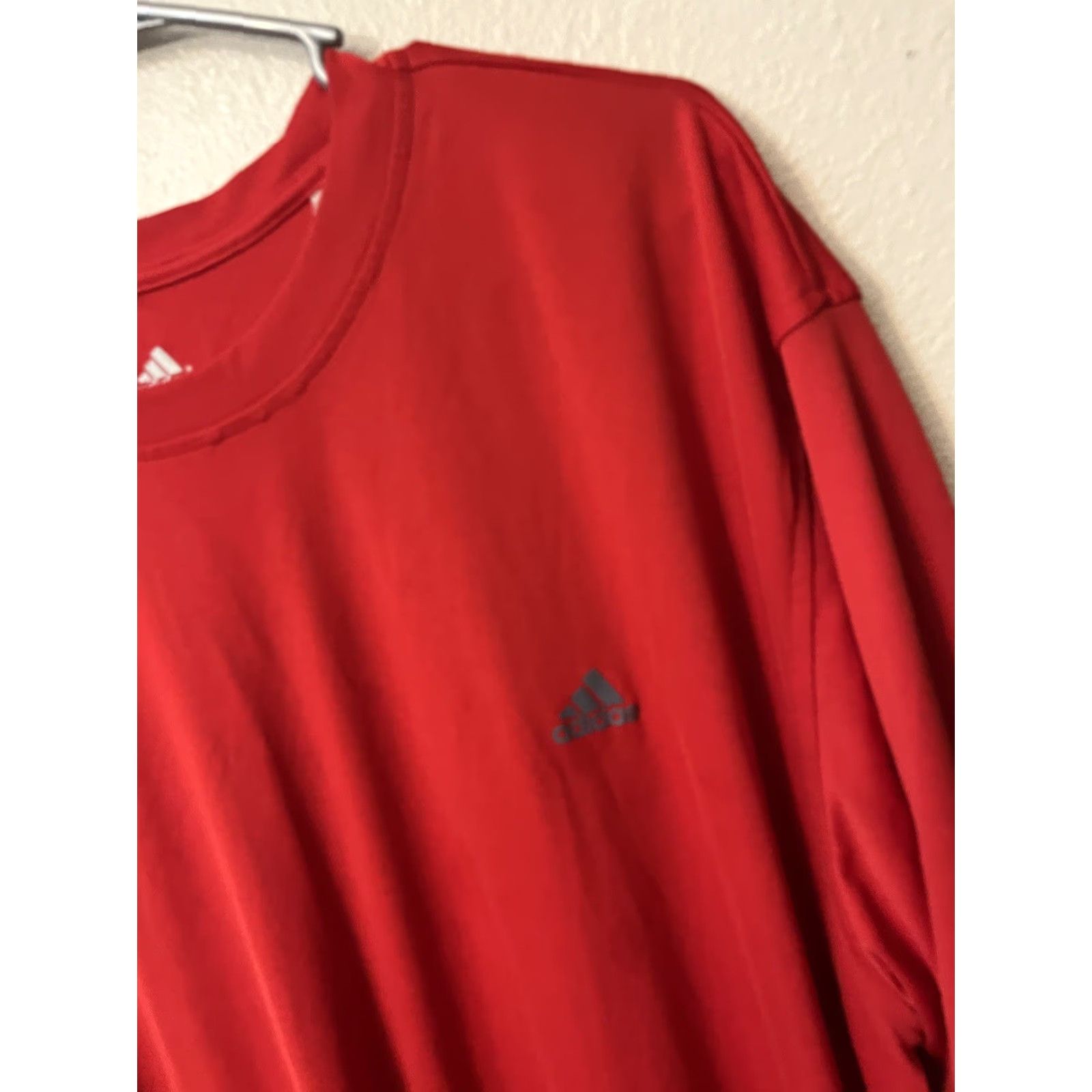Adidas Adidas Climate Dri fit T Shirt Mens 2XL Red Casual Size US XXL / EU 58 / 5 - 2 Thumbnail