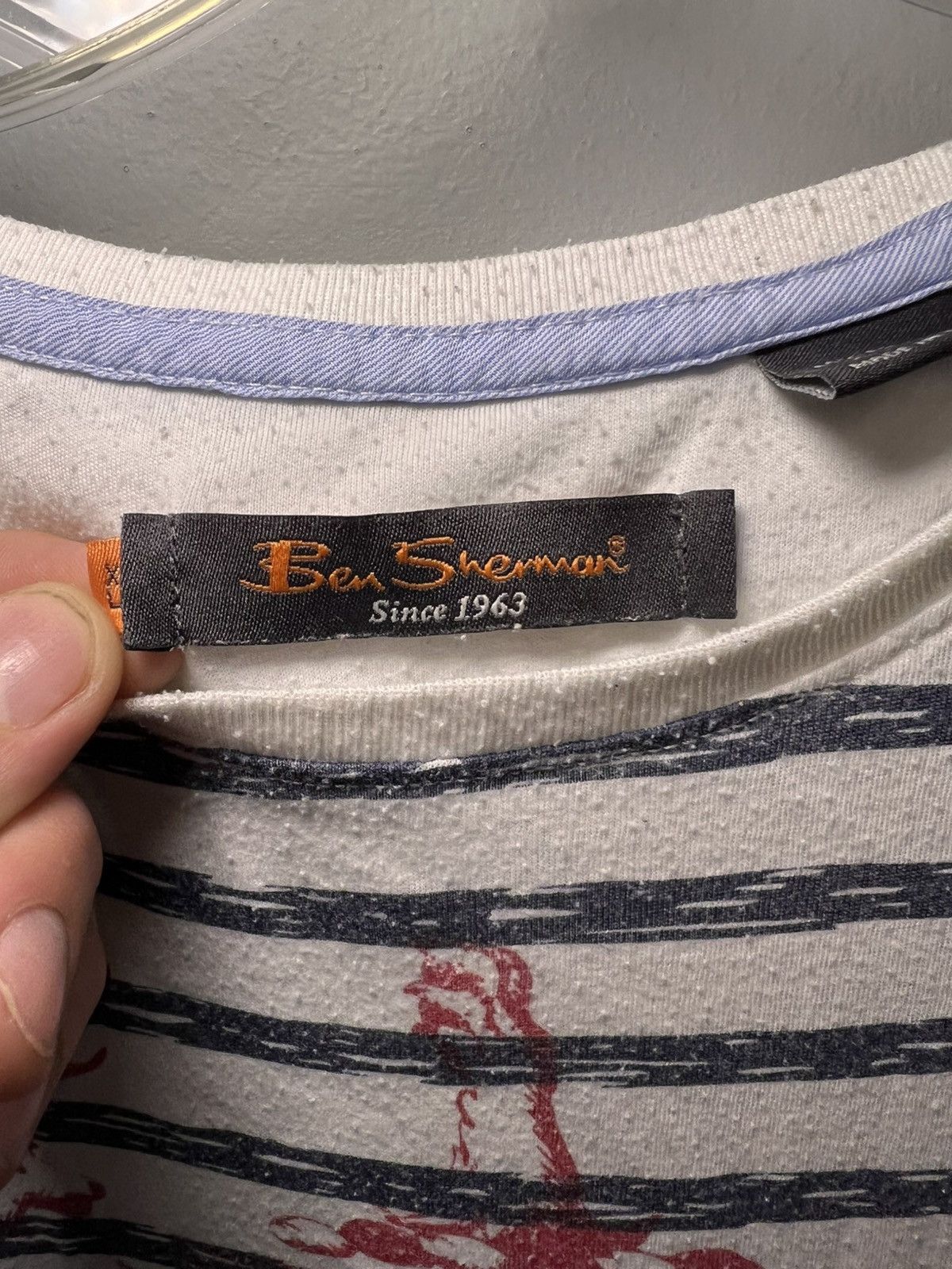 Ben Sherman Vintage Ben Sherman crest logo print striped T-shirt Size US XL / EU 56 / 4 - 3 Thumbnail