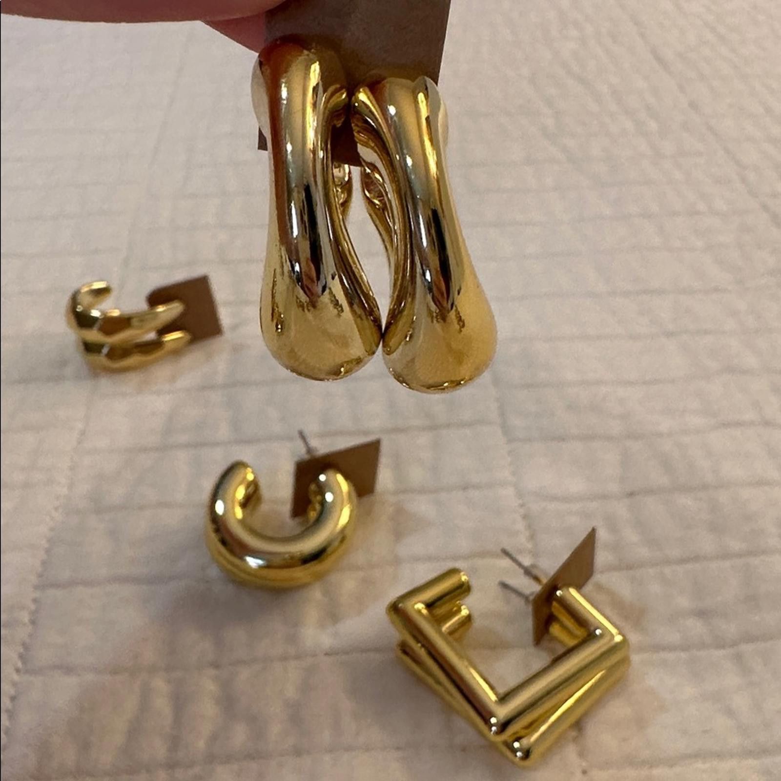 Other Chic Gold-Tone Textured Fashion Hoop Earrings Set of 4 Size ONE SIZE - 4 Thumbnail