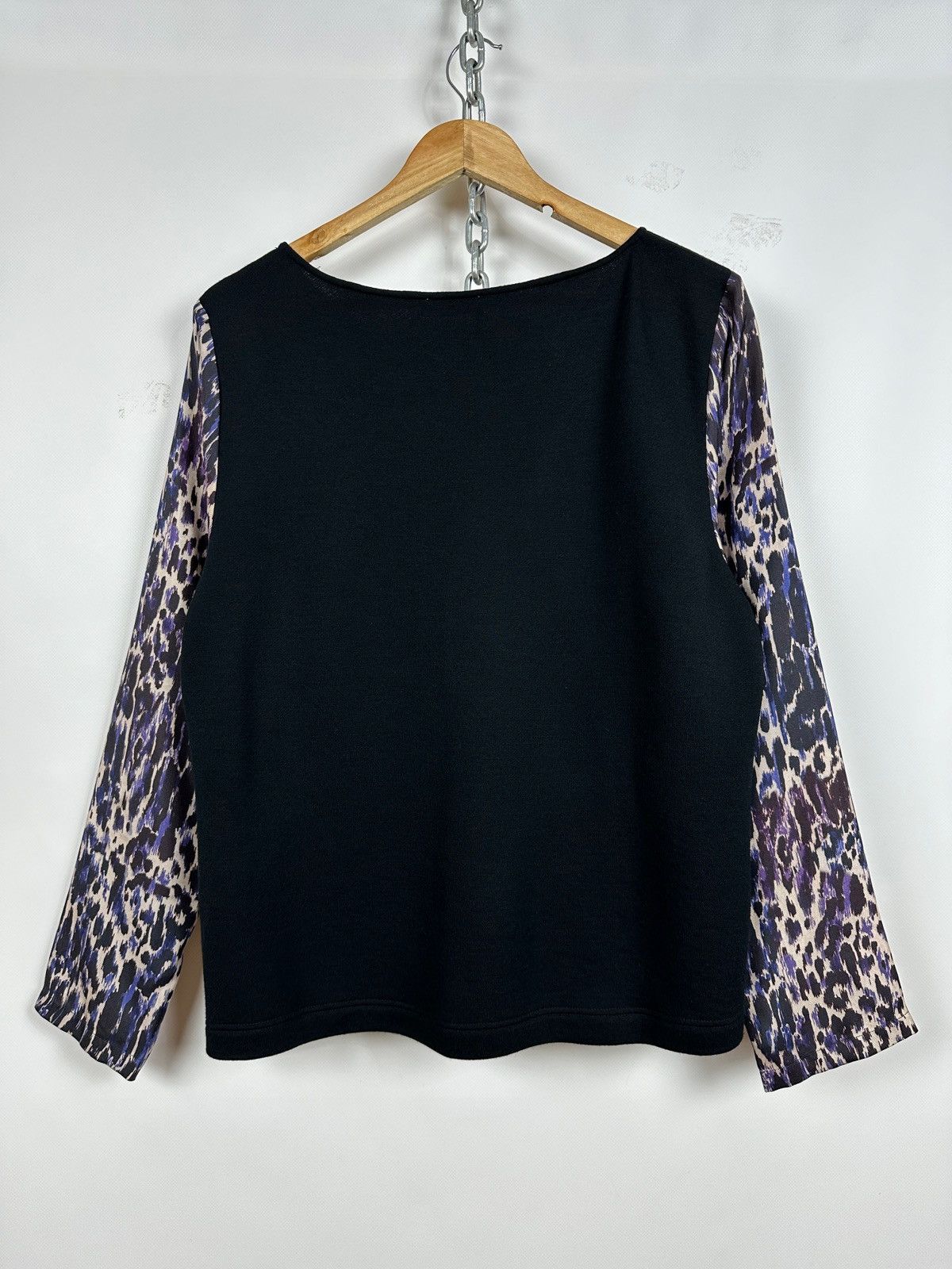 Dries Van Noten Dries Van Noten Black Wool / Leopard Silk Sleeve Sweater Size M / US 6-8 / IT 42-44 - 2 Thumbnail