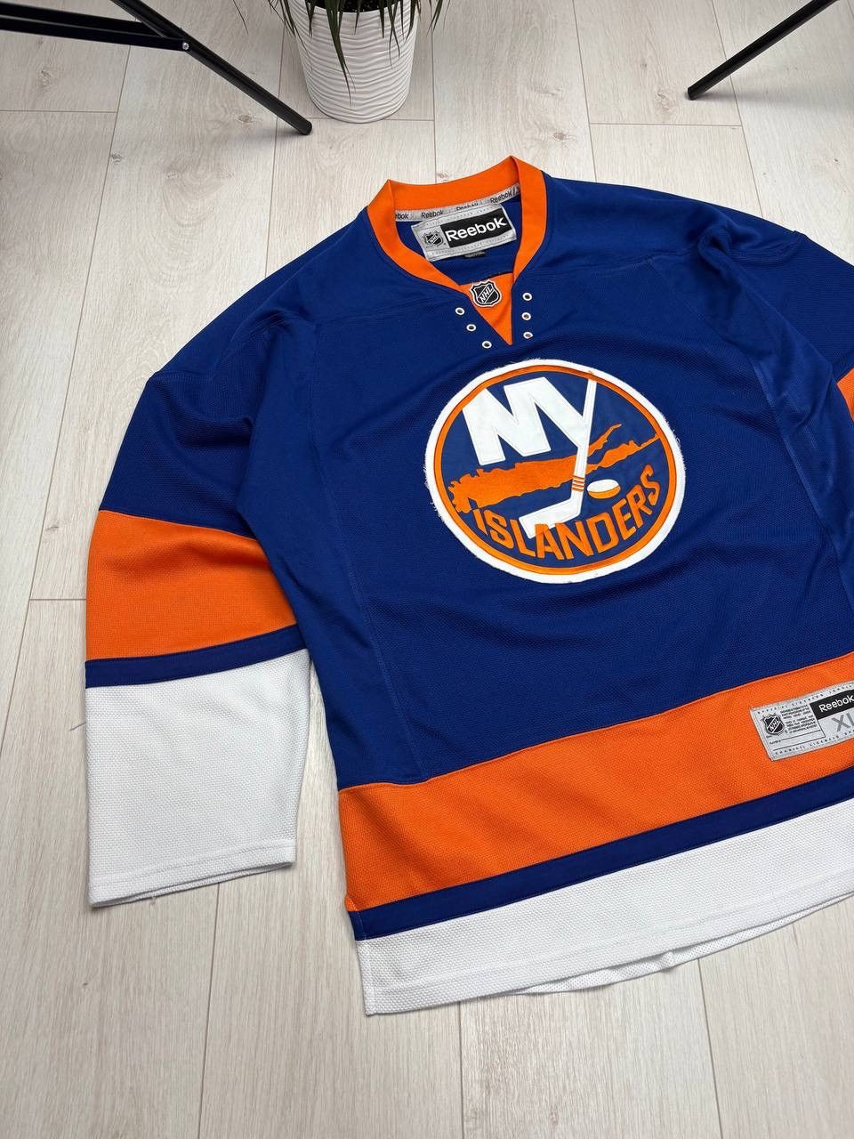 NHL Vintage 2000s New York Islanders NHL Embroidered Jersey Rare Size US XL / EU 56 / 4 - 2 Thumbnail