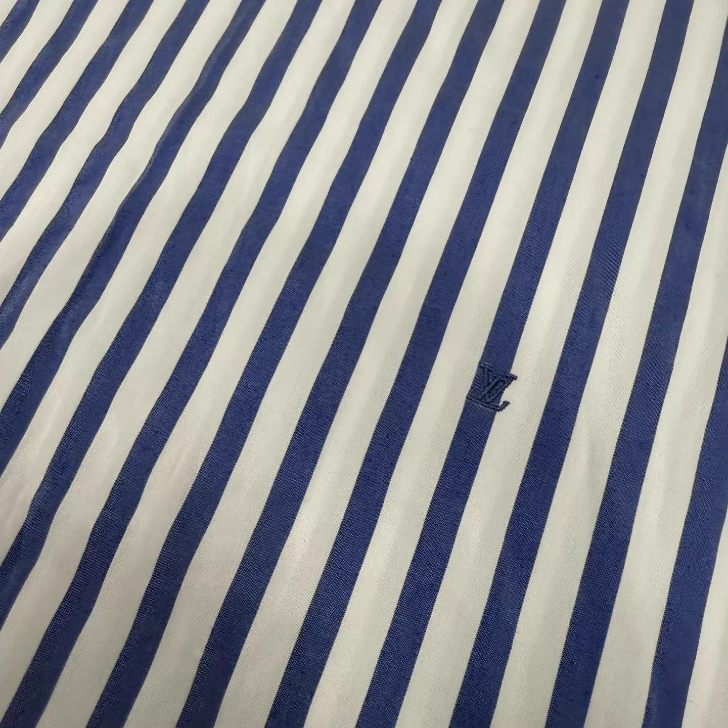 Louis Vuitton LV light blue stripe side button sleeveless shirt M Size M / US 6-8 / IT 42-44 - 3 Thumbnail